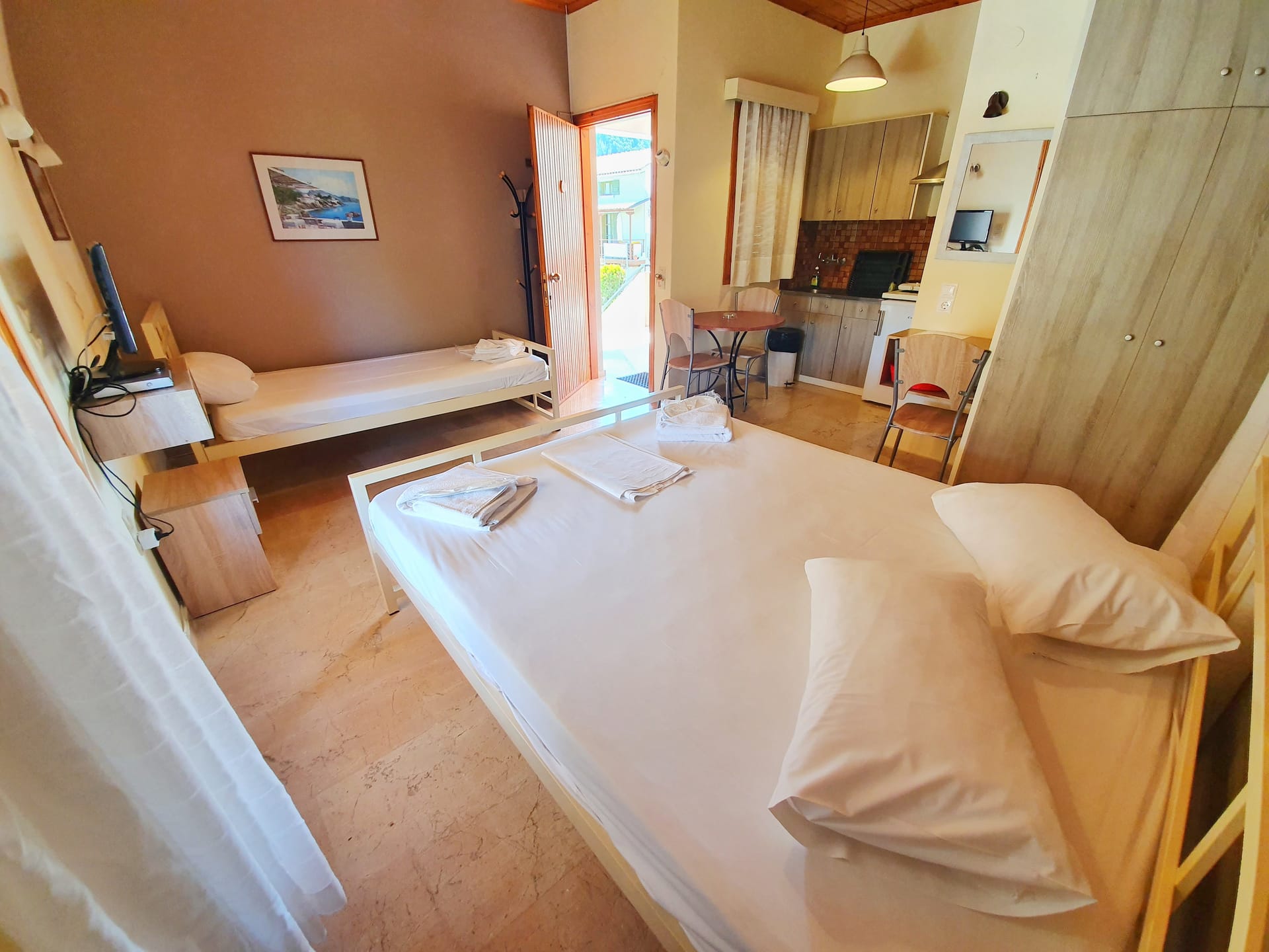 Triple Room with Garden View