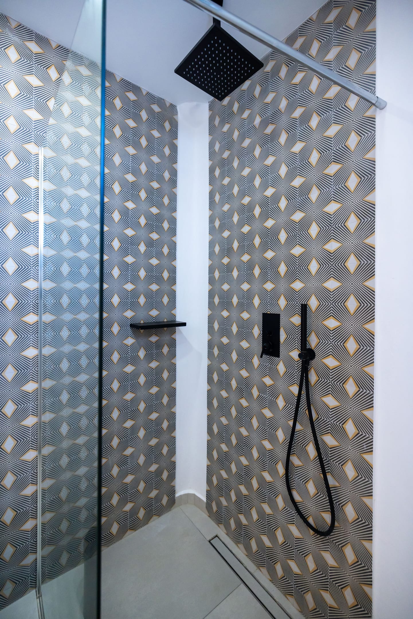 Deluxe Room 1