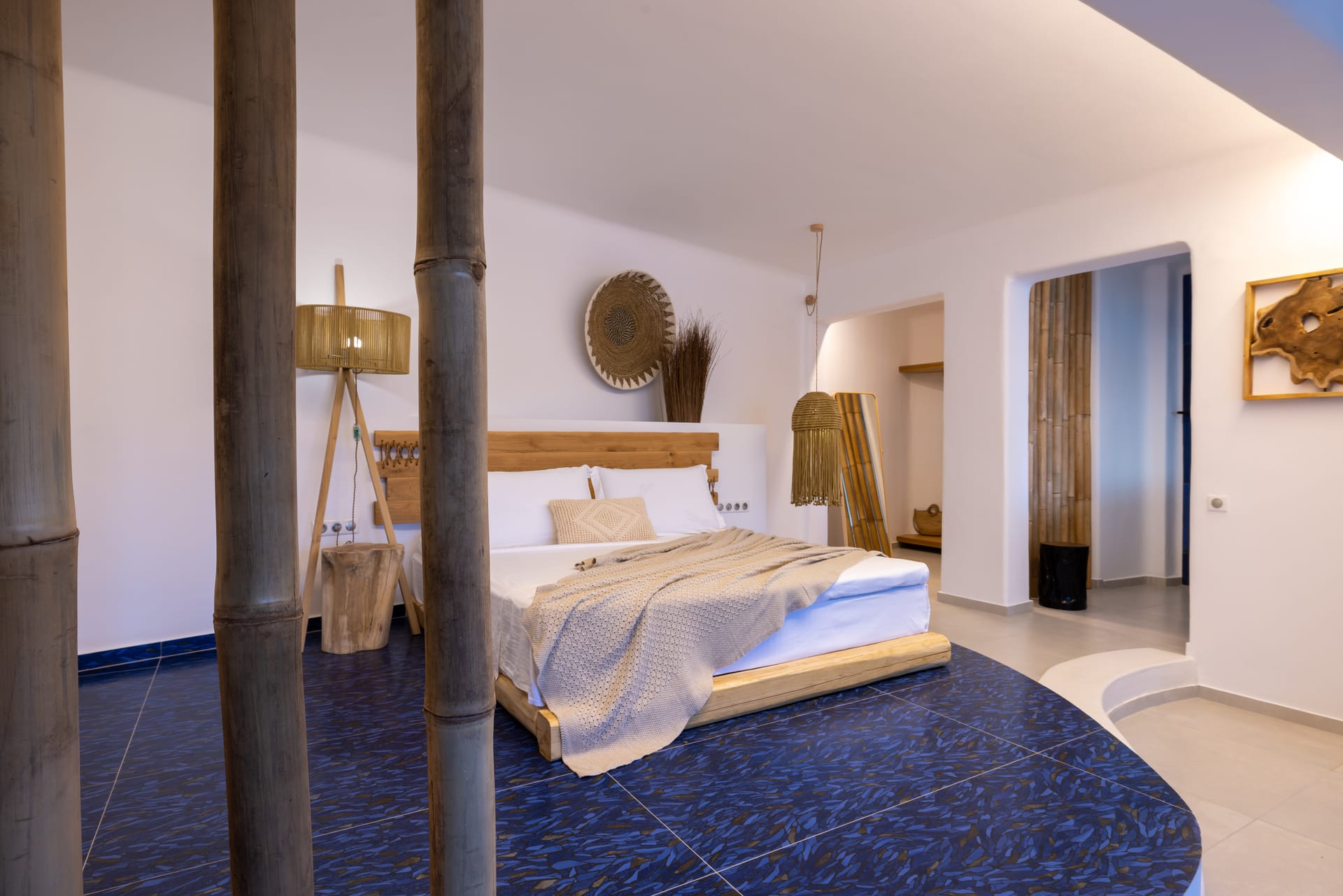 Premium Suite 6