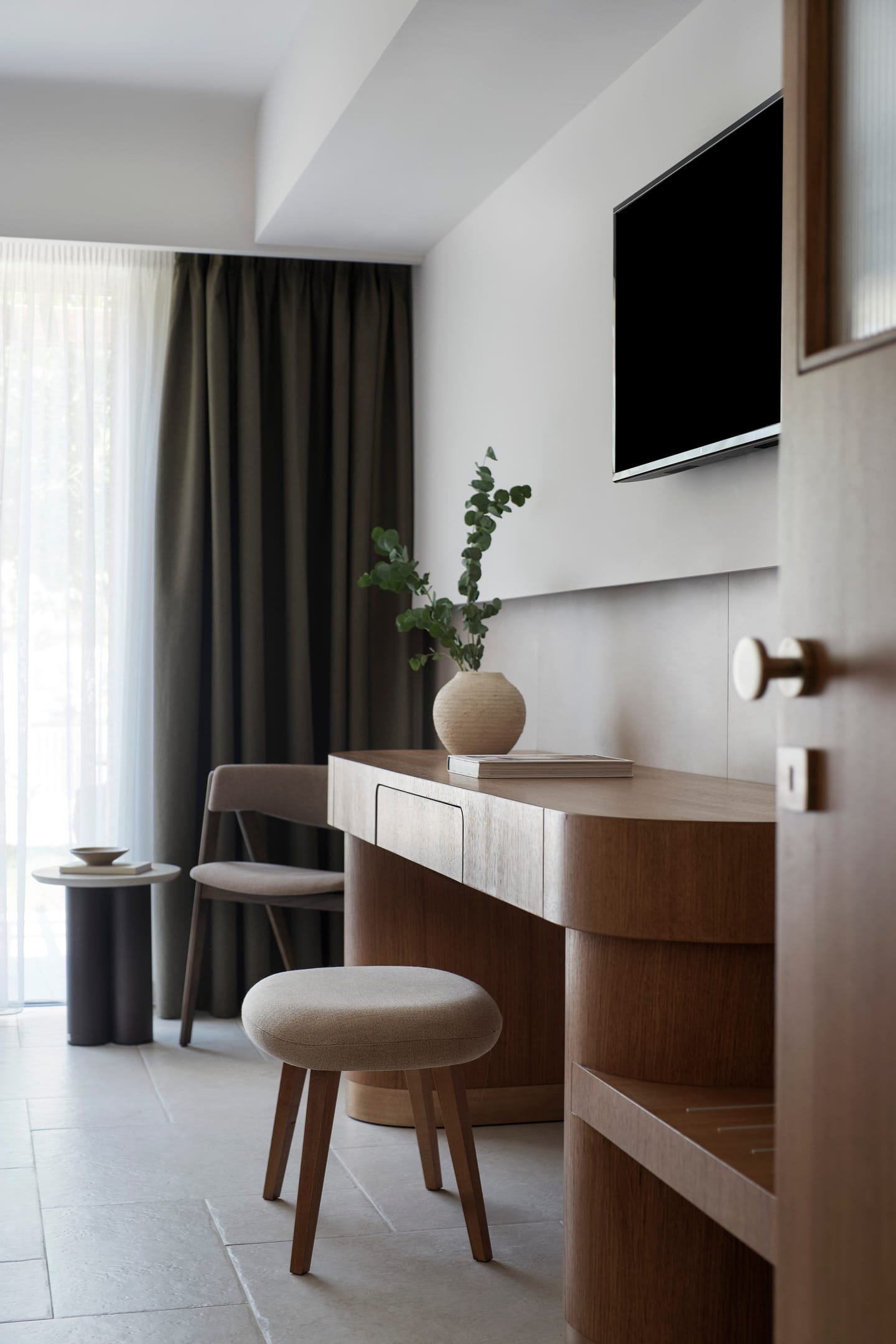 Superior Family Room Beach Front