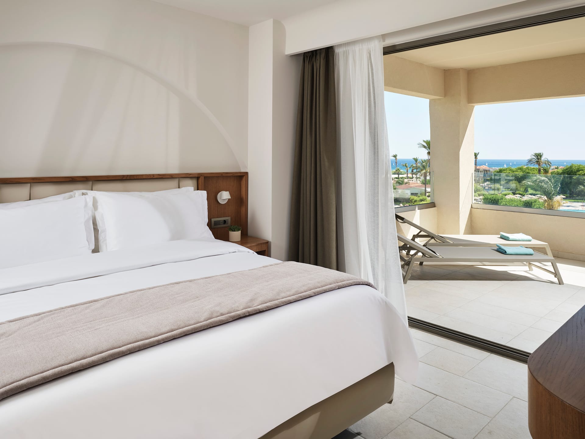 Executive Suite Sea View