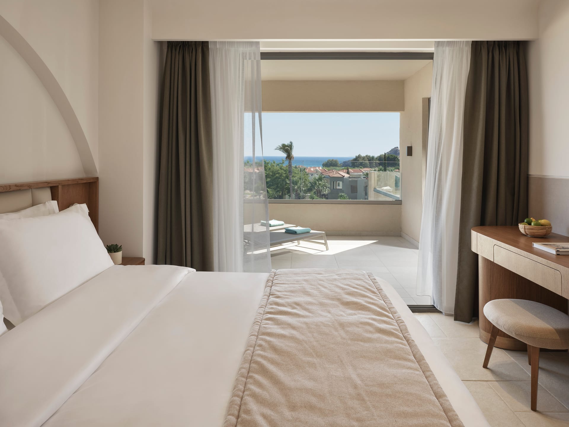 Executive Suite Sea View