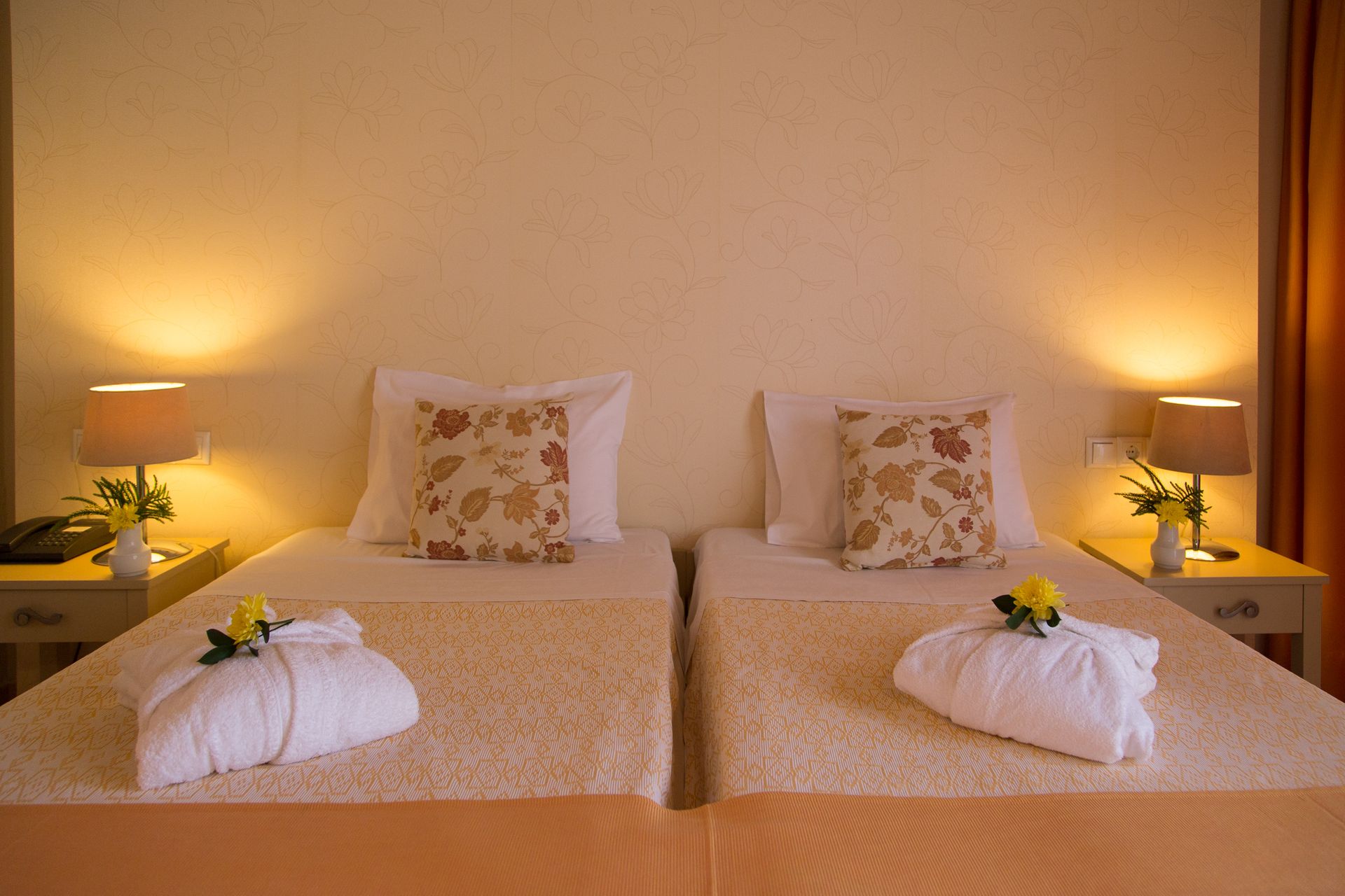 Standard Twin Sea View