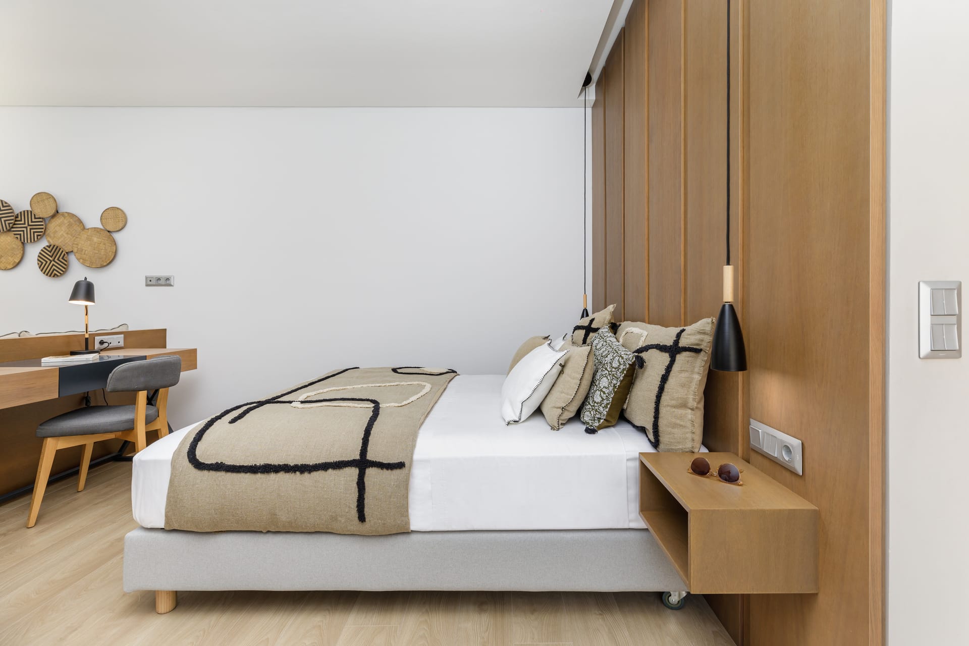 Deluxe Suite with Sea View