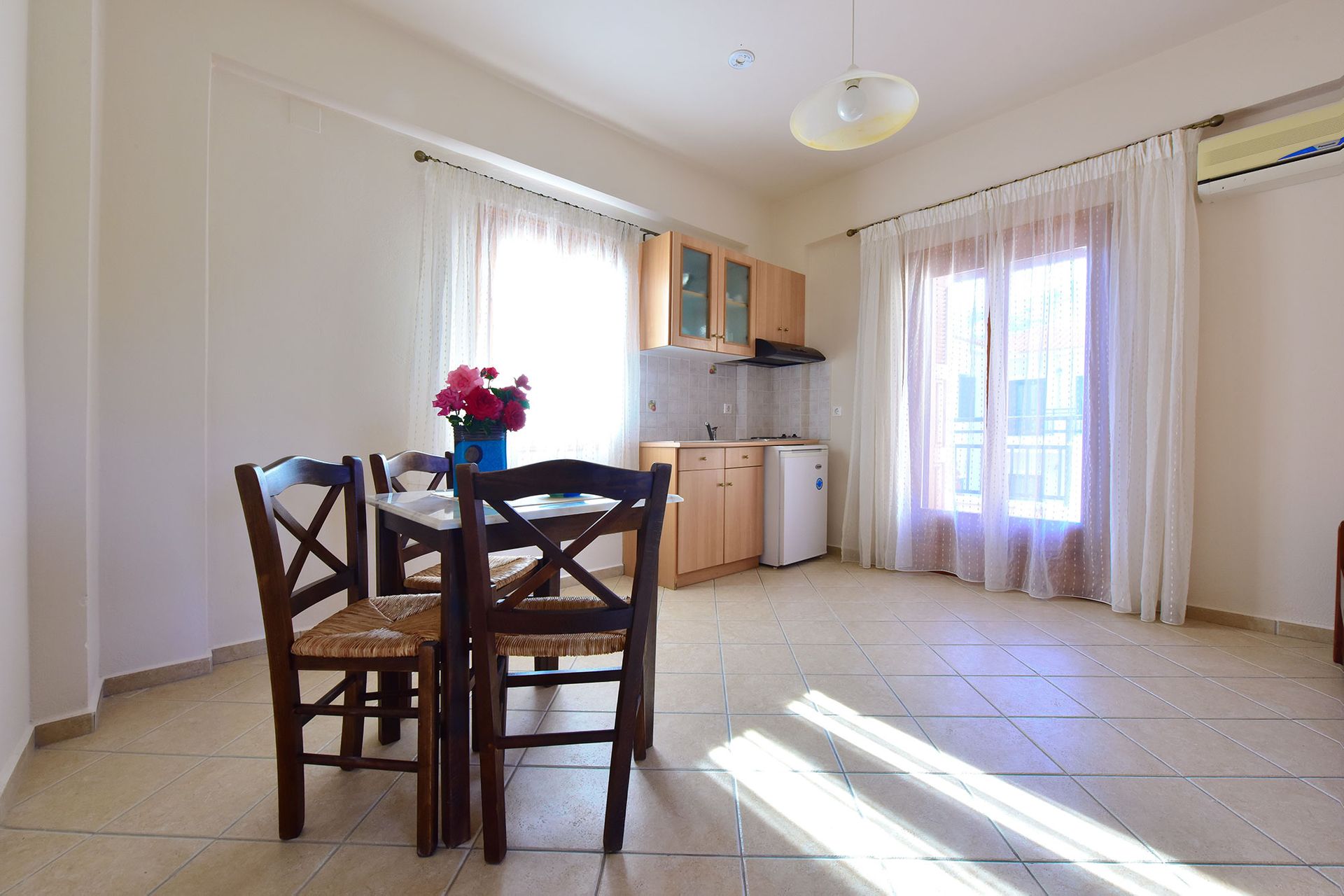 Family Apartment with Mountain View