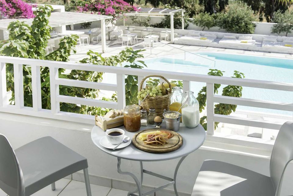 Double/Twin Room with Pool View