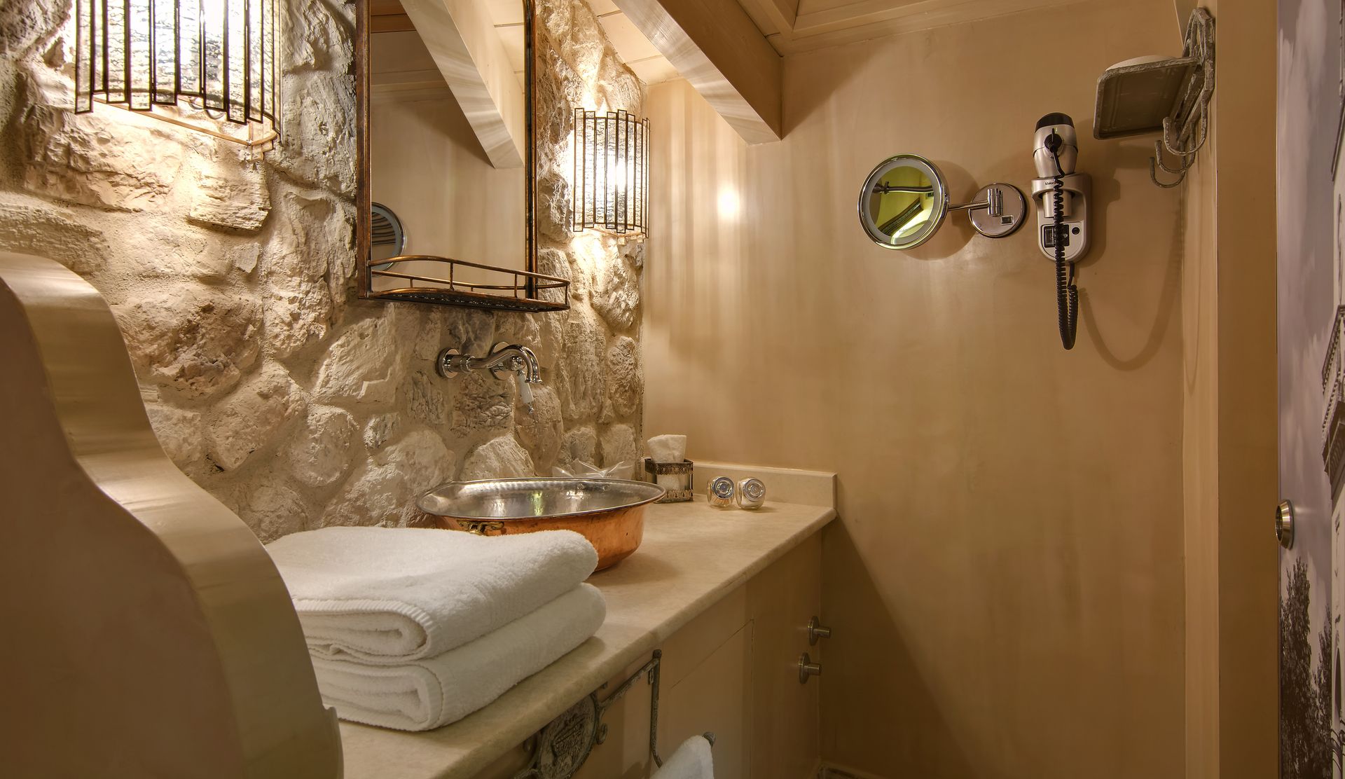 Deluxe Queen Room | Τοσίτσειο