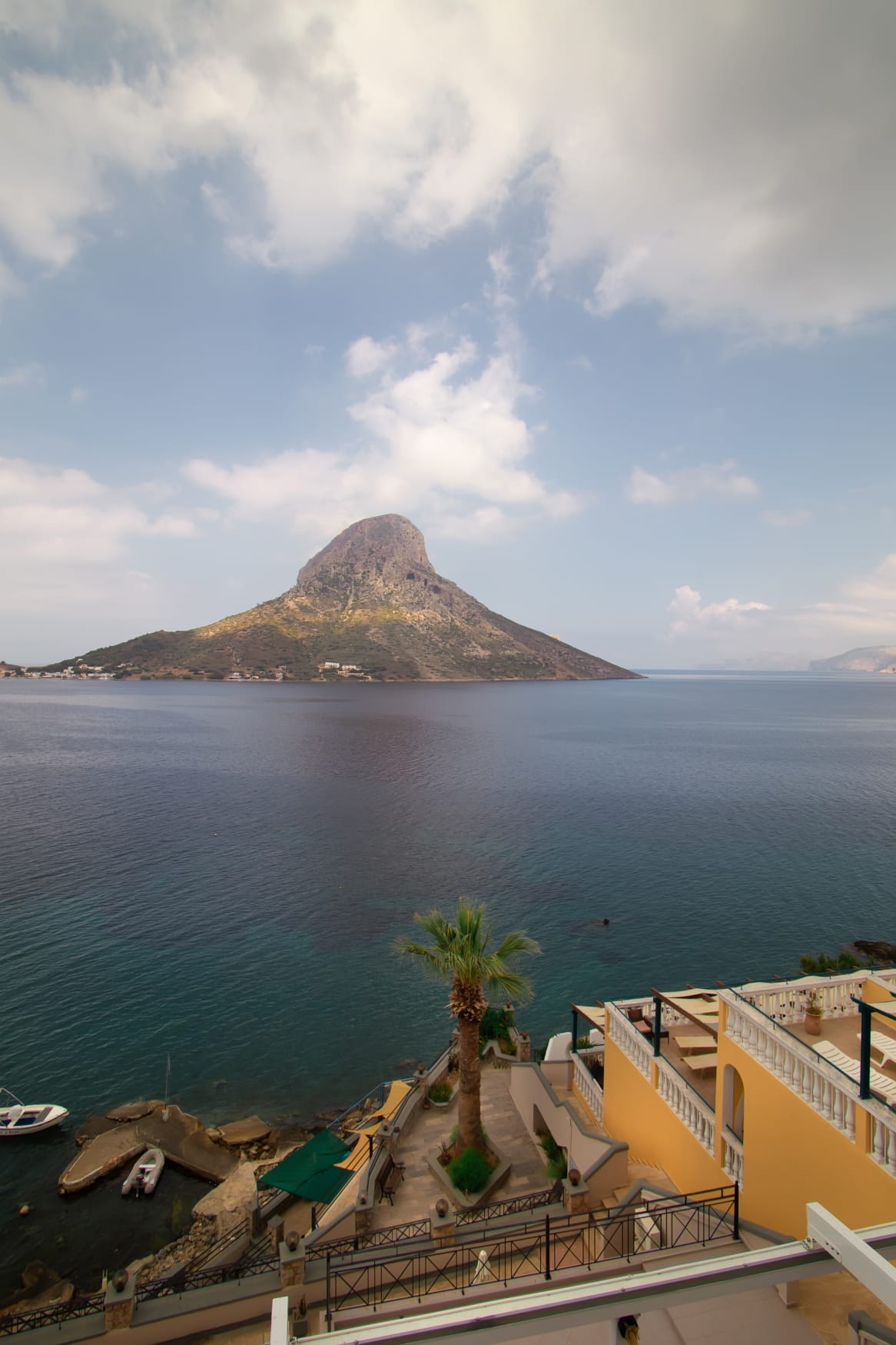 Studio with Sea View (3 Adults)