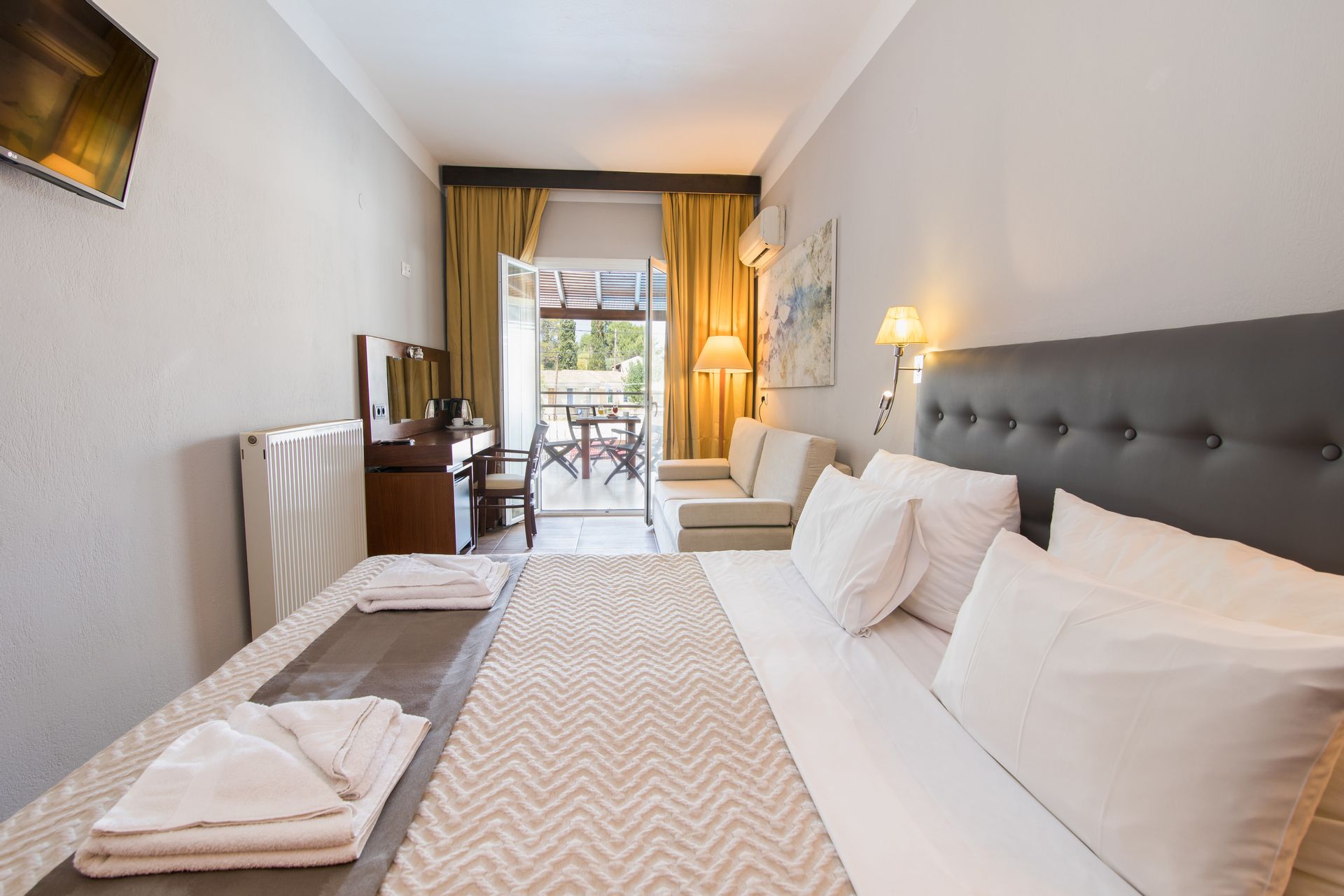 Junior Suite Pool View