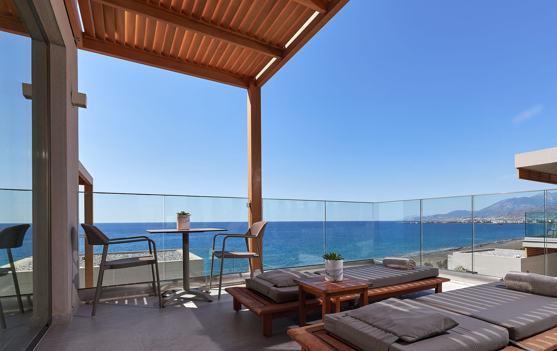 Maisonette Room with Individual Pool