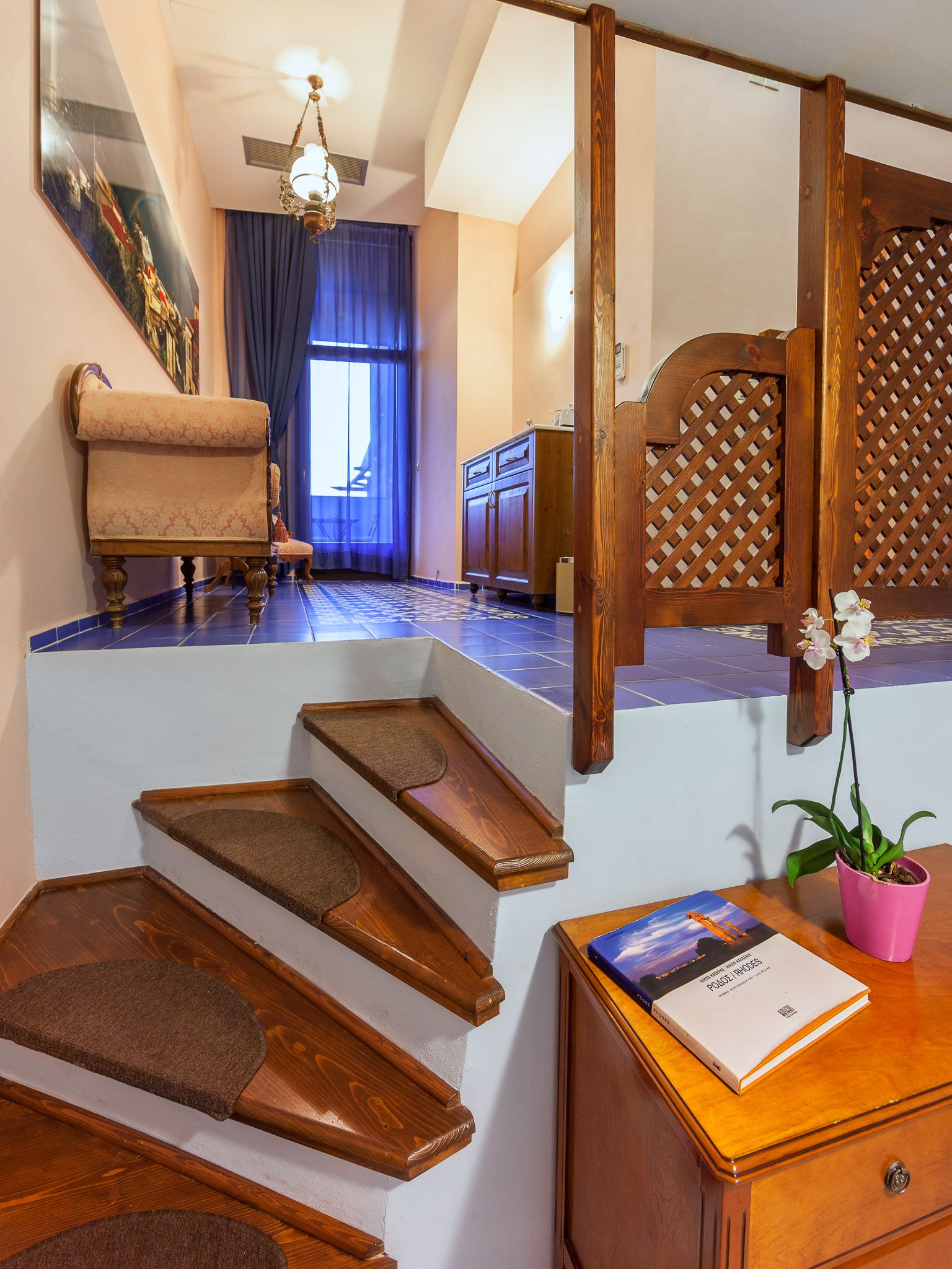 Deluxe Suite with private balcony “Nymph of Helios”