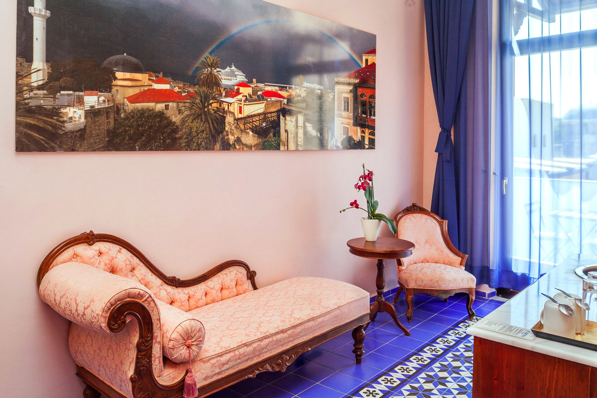 Deluxe Suite with private balcony “Nymph of Helios”