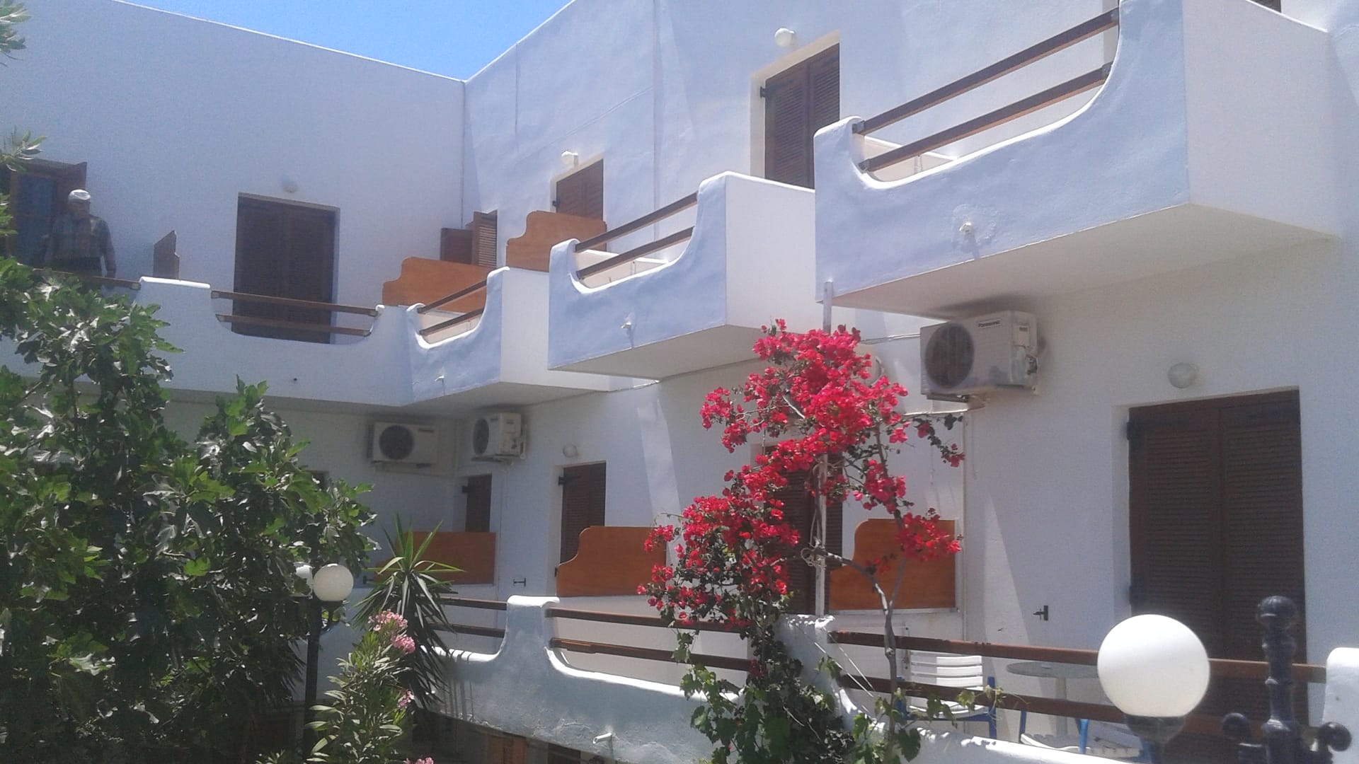Double or Twin Room with Terrace - Ground Floor