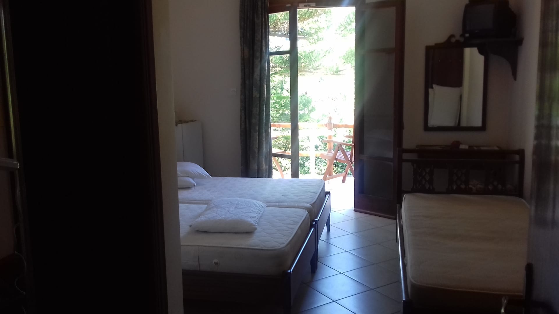 Triple Room with Terrace Ground Floor