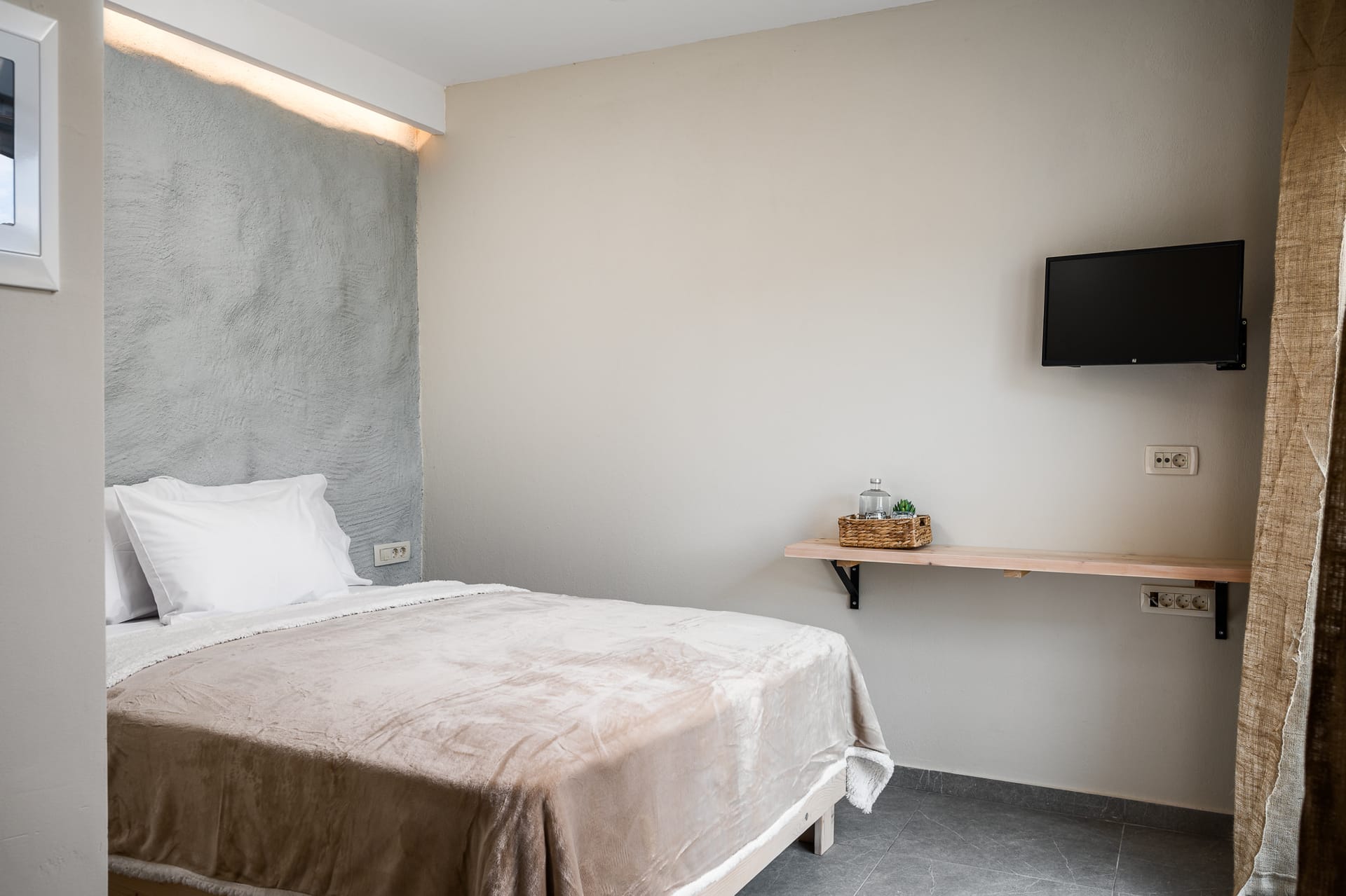 Superior Family Room