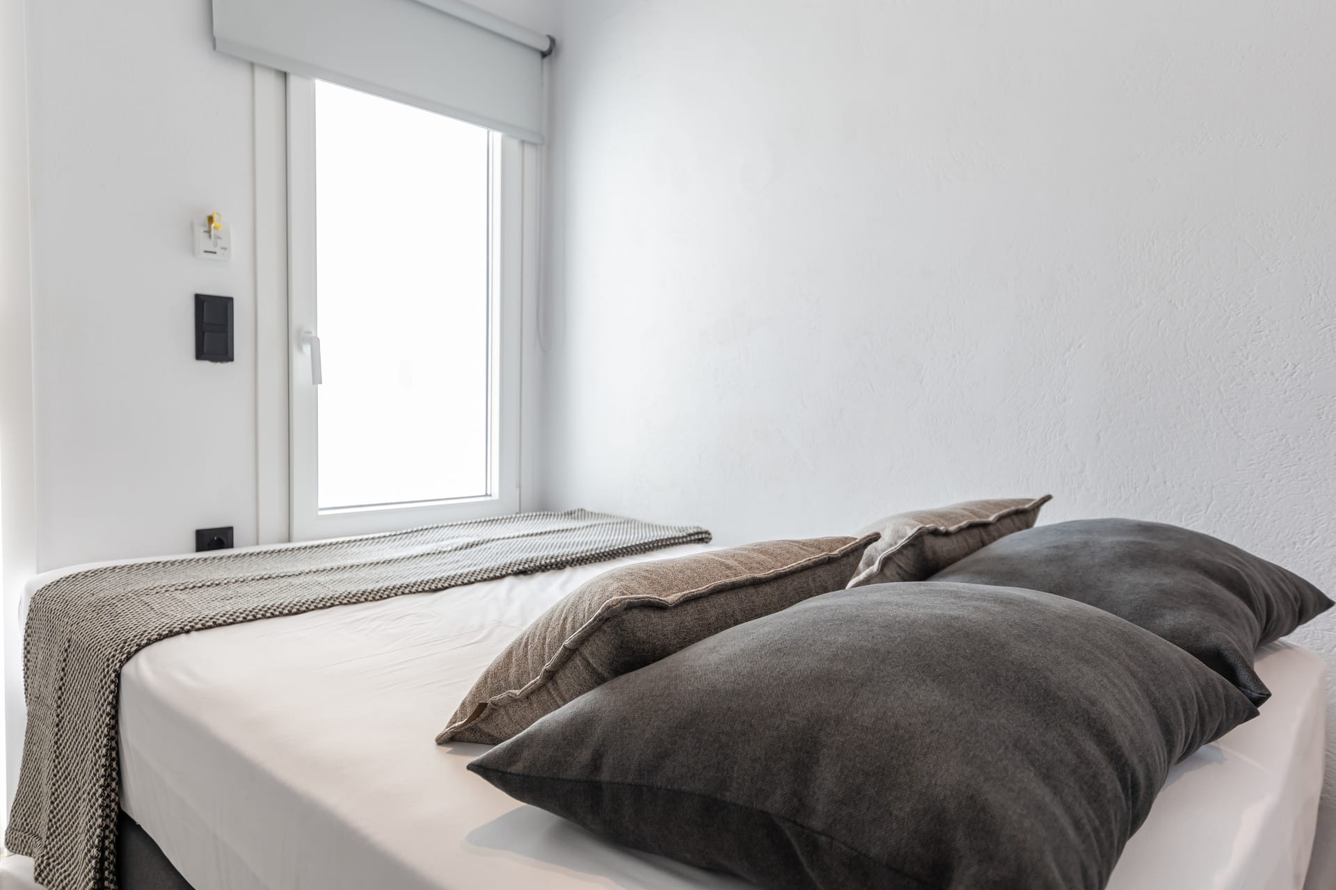 Deluxe Single room with Pool View