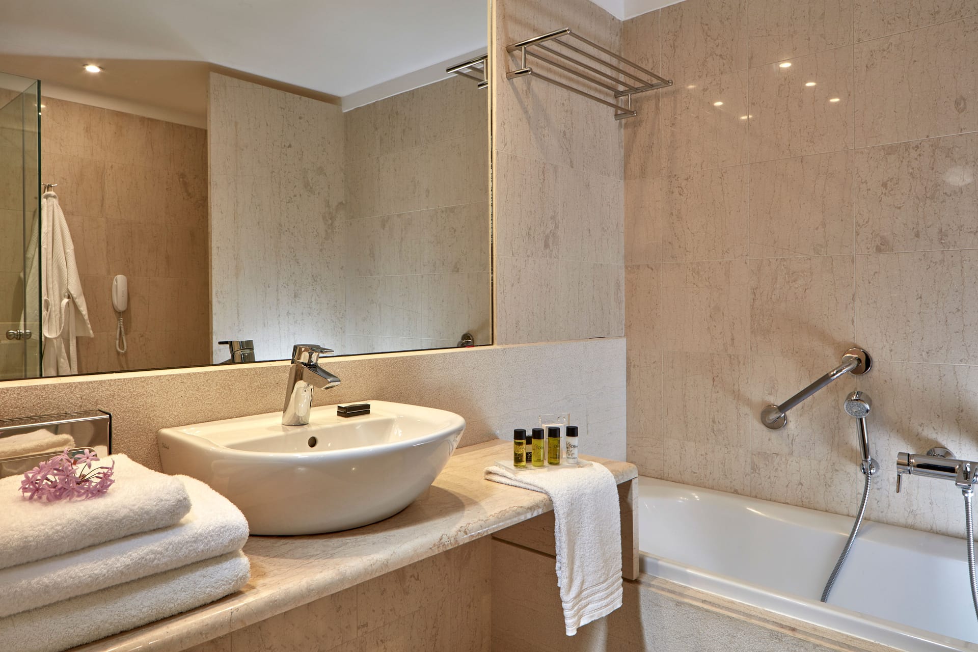 Double Room Inland View
