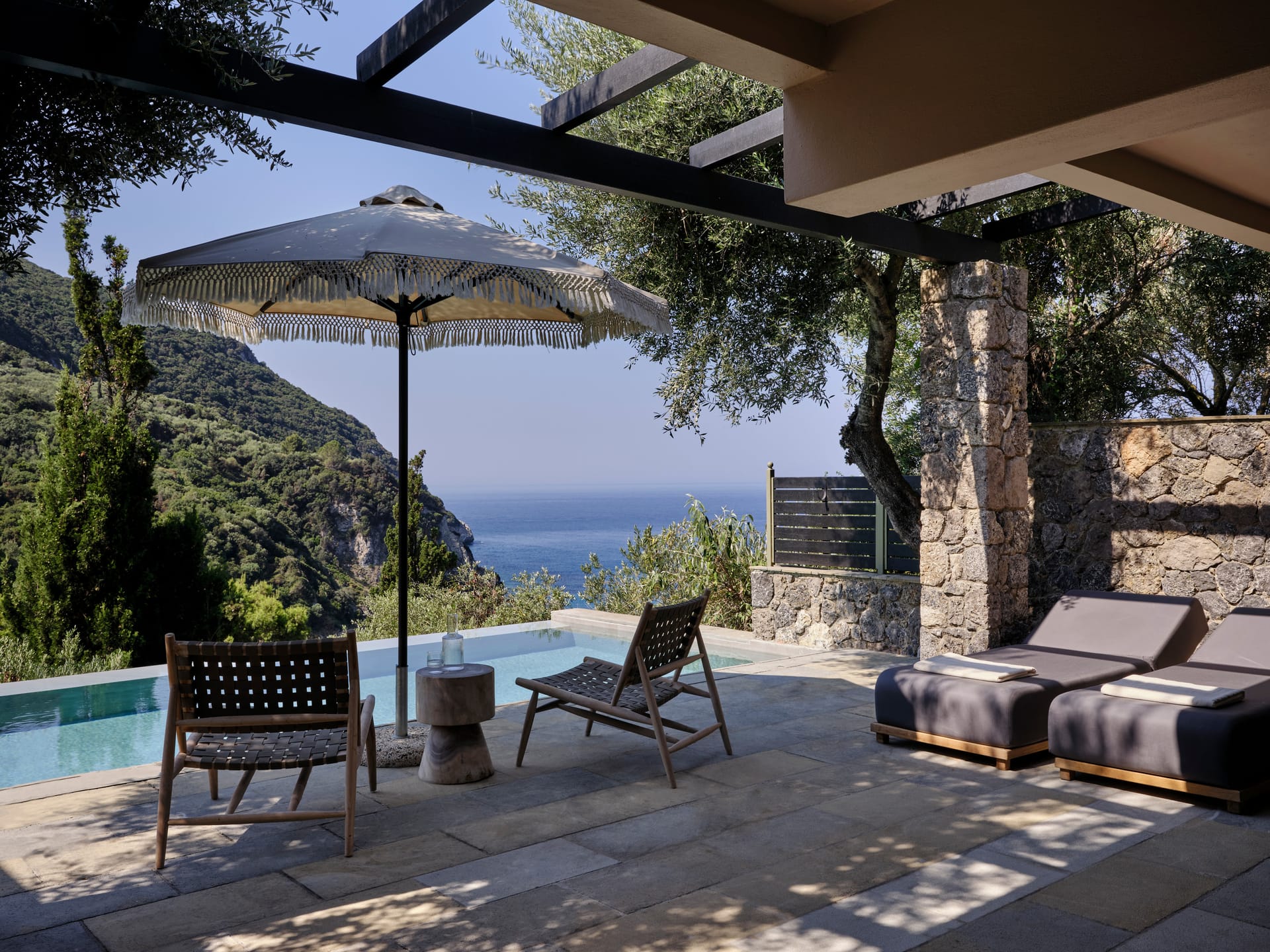 Deluxe Double Suite Sea View with Private Pool