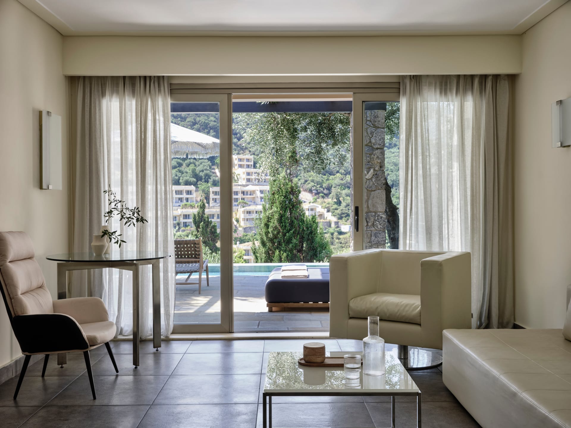 Deluxe Double Suite Sea View with Private Pool