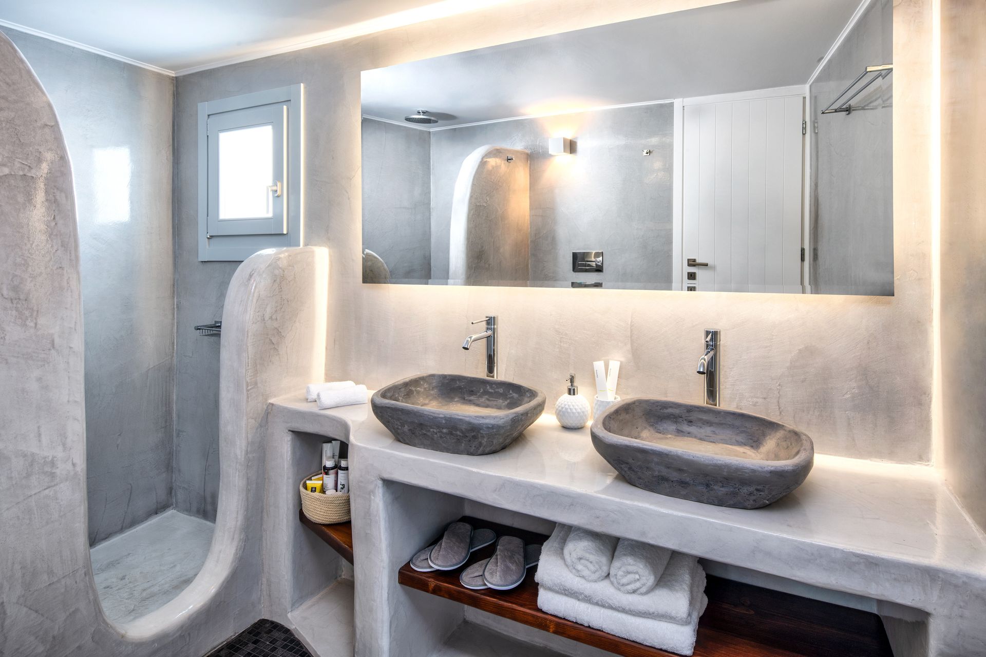 Deluxe Sea View Suite with Private Pool | 2-4 Guests | 42sqm