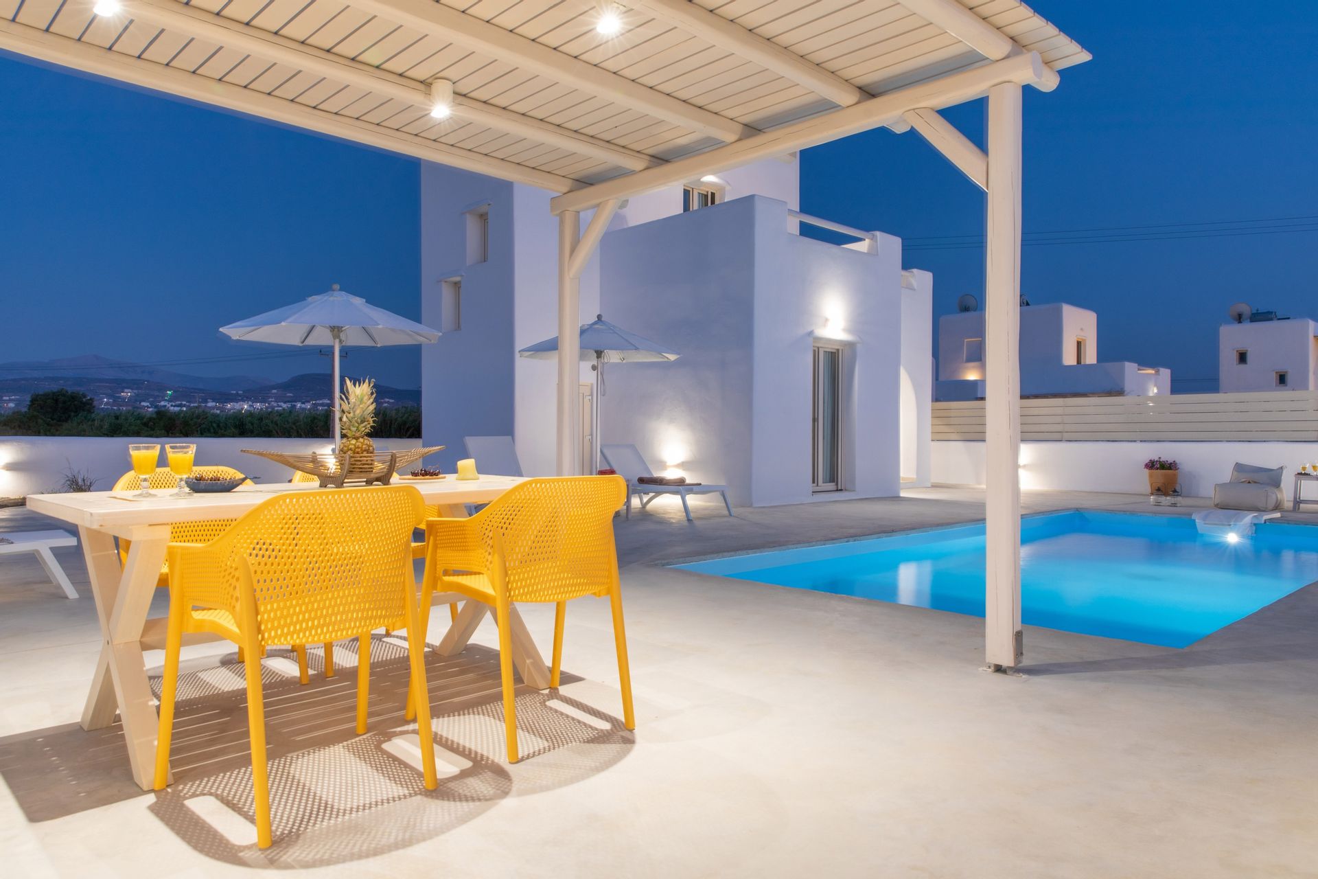 Naxian Lounge Estate with 4 Private Pools