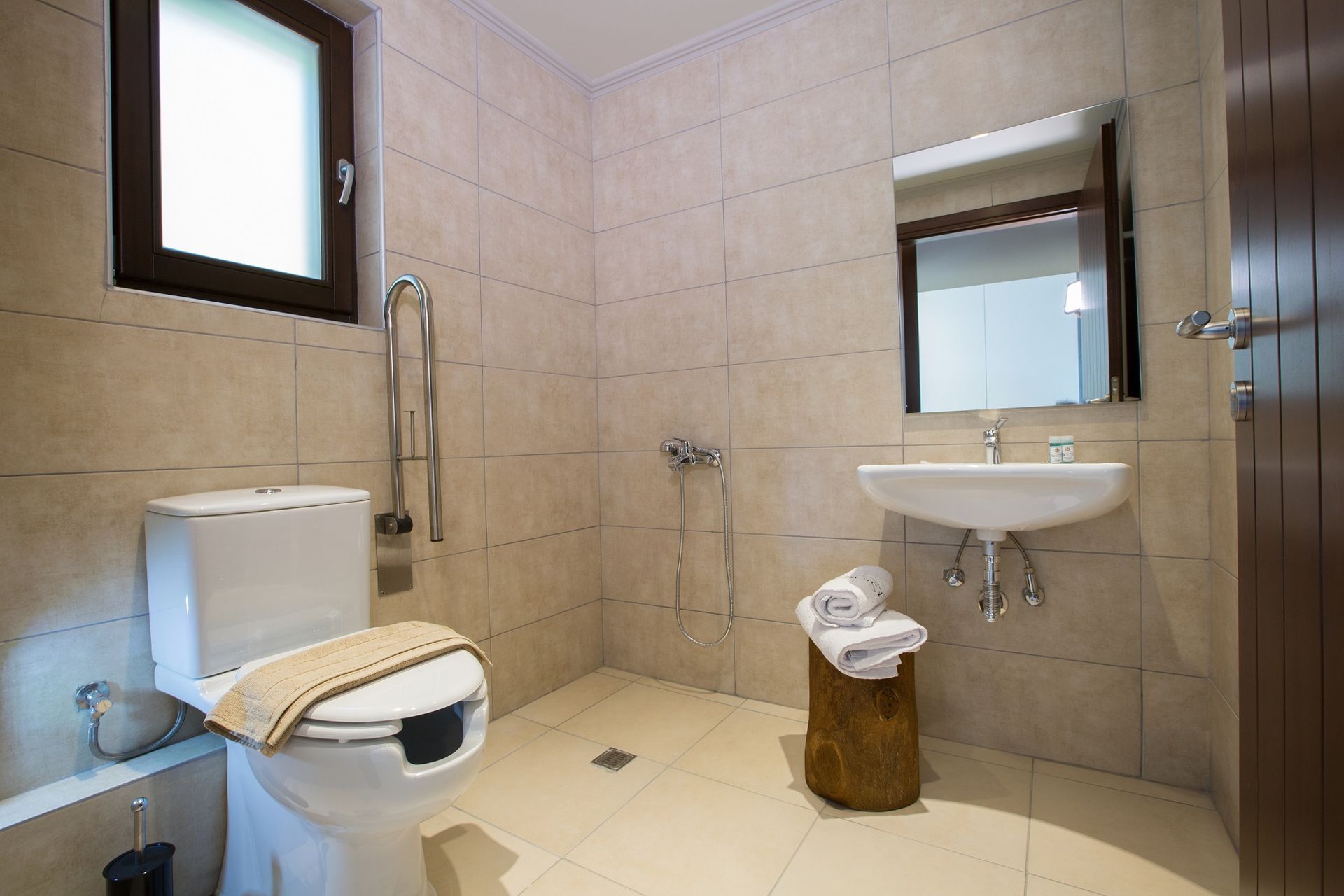 Deluxe Triple with wc for disabled