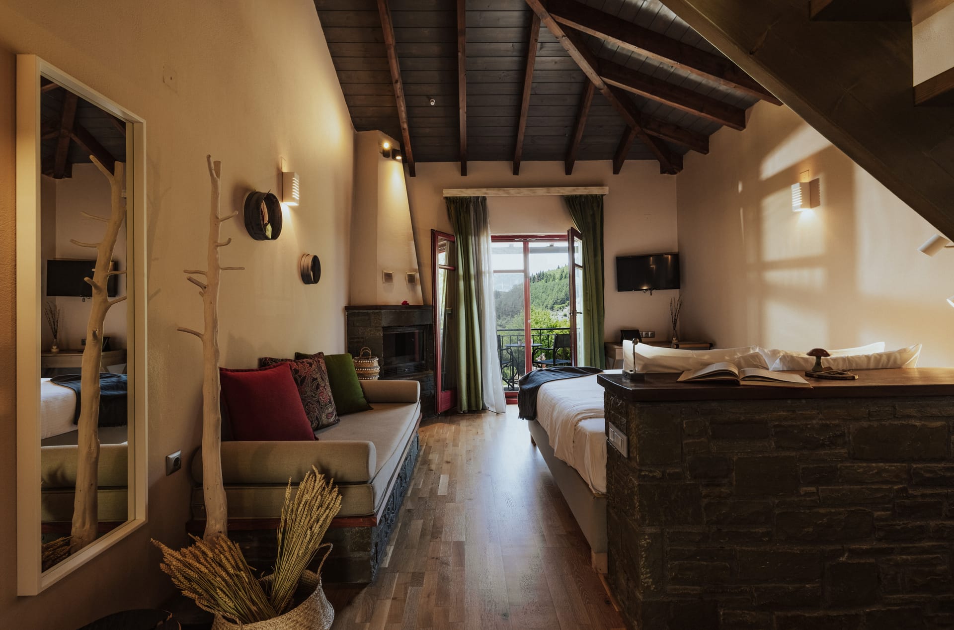 Family Maisonette with View