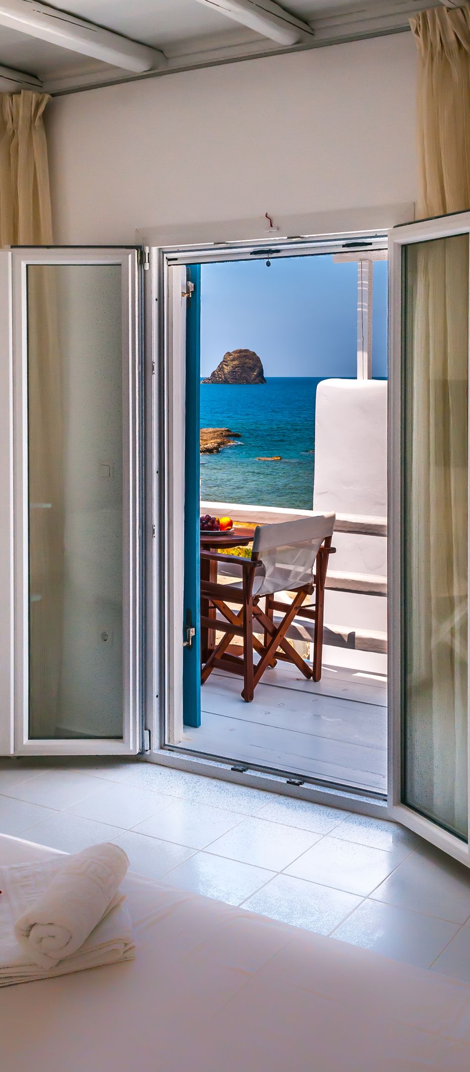 Apollo - Upper Floor Room with Partial Sea View