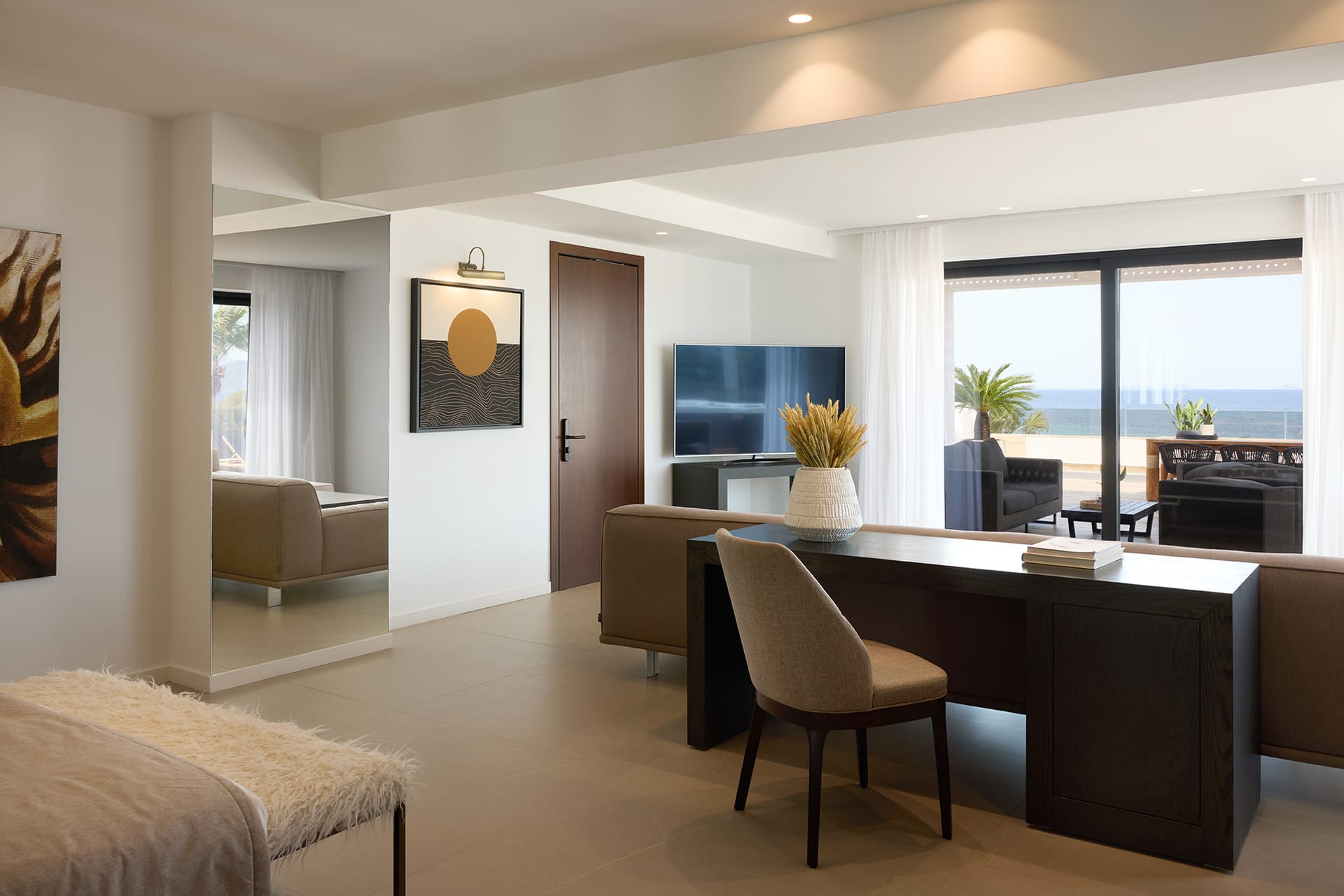 Penthouse Suite Sea View with Outdoor Jacuzzi