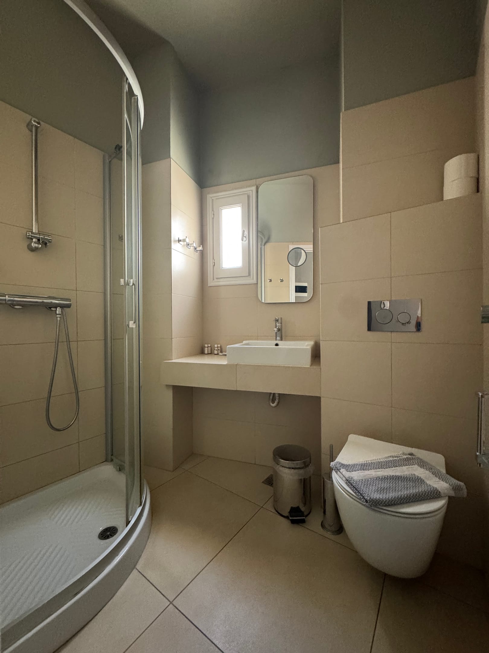 Economy Twin Room with Shared Terrace