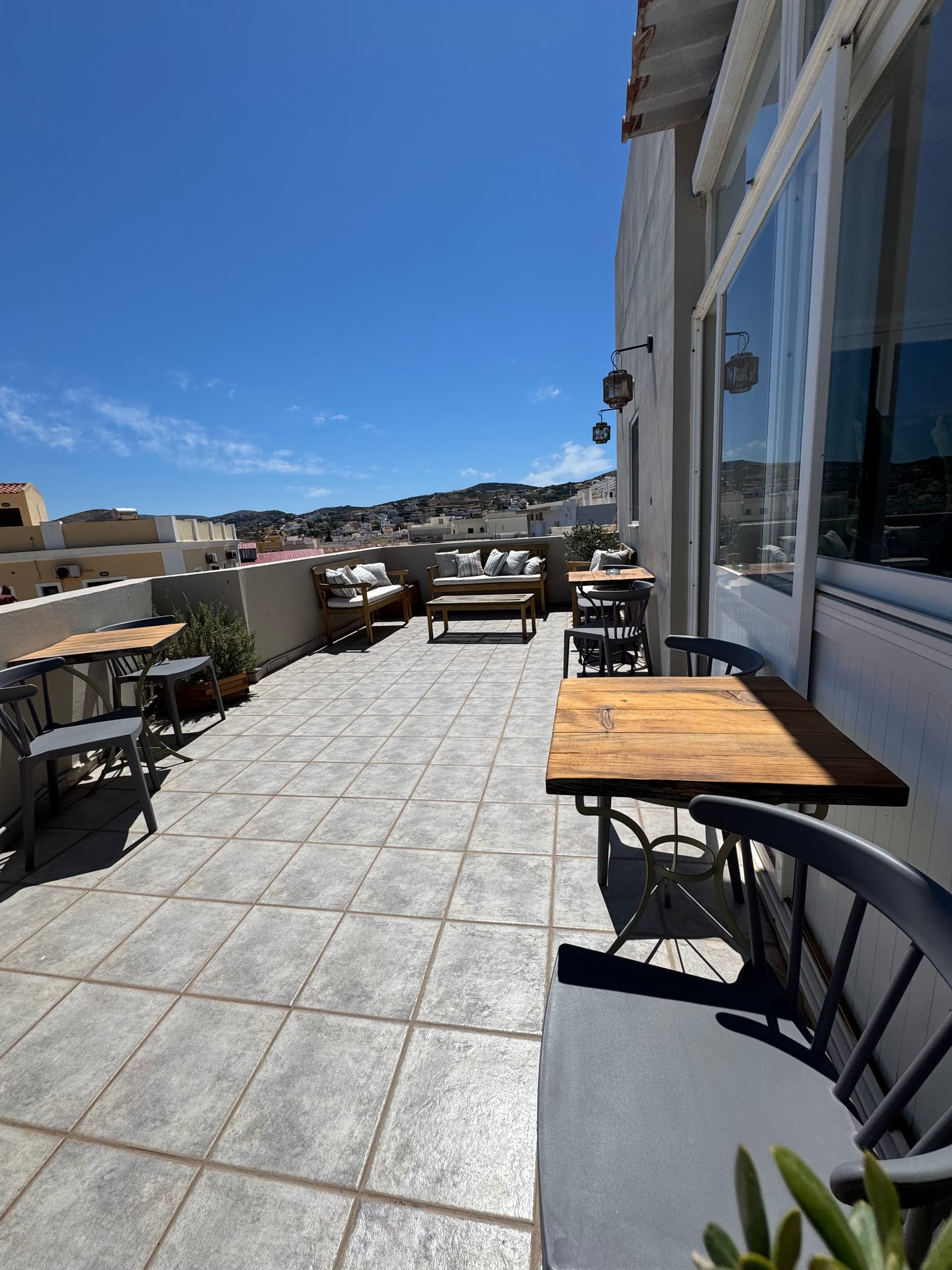 Economy Twin Room with Shared Terrace