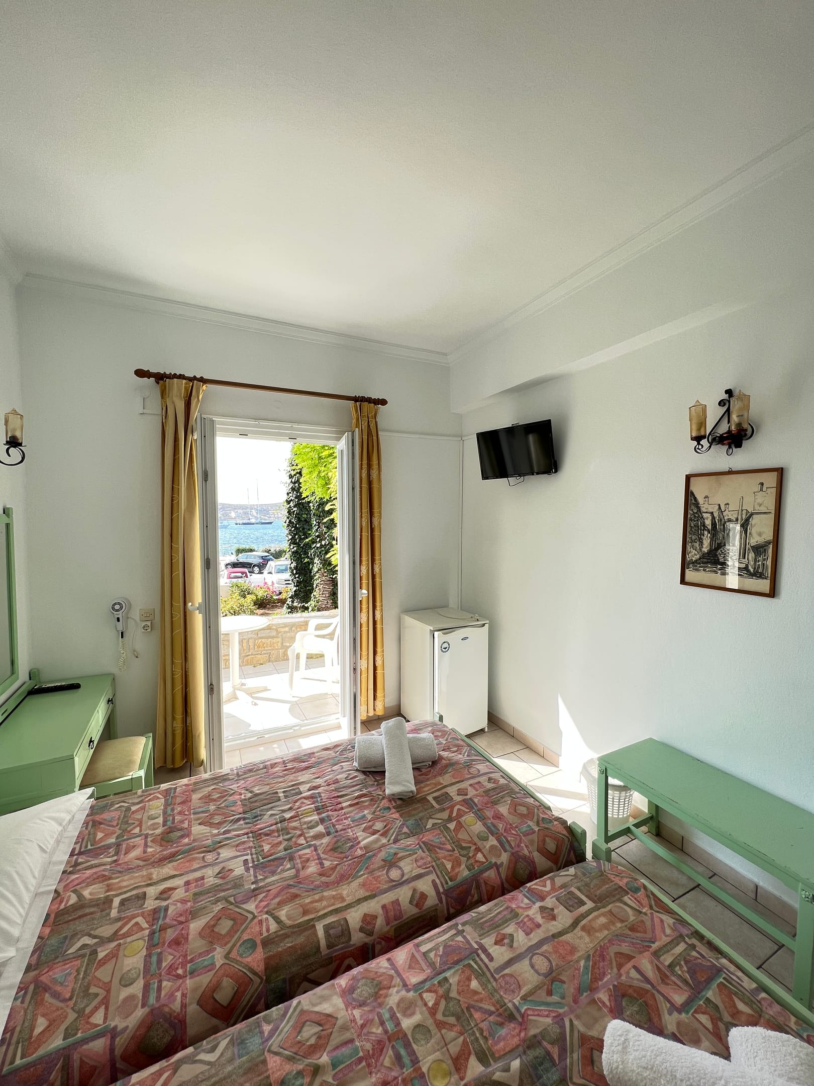 Deluxe Twin with Sea View