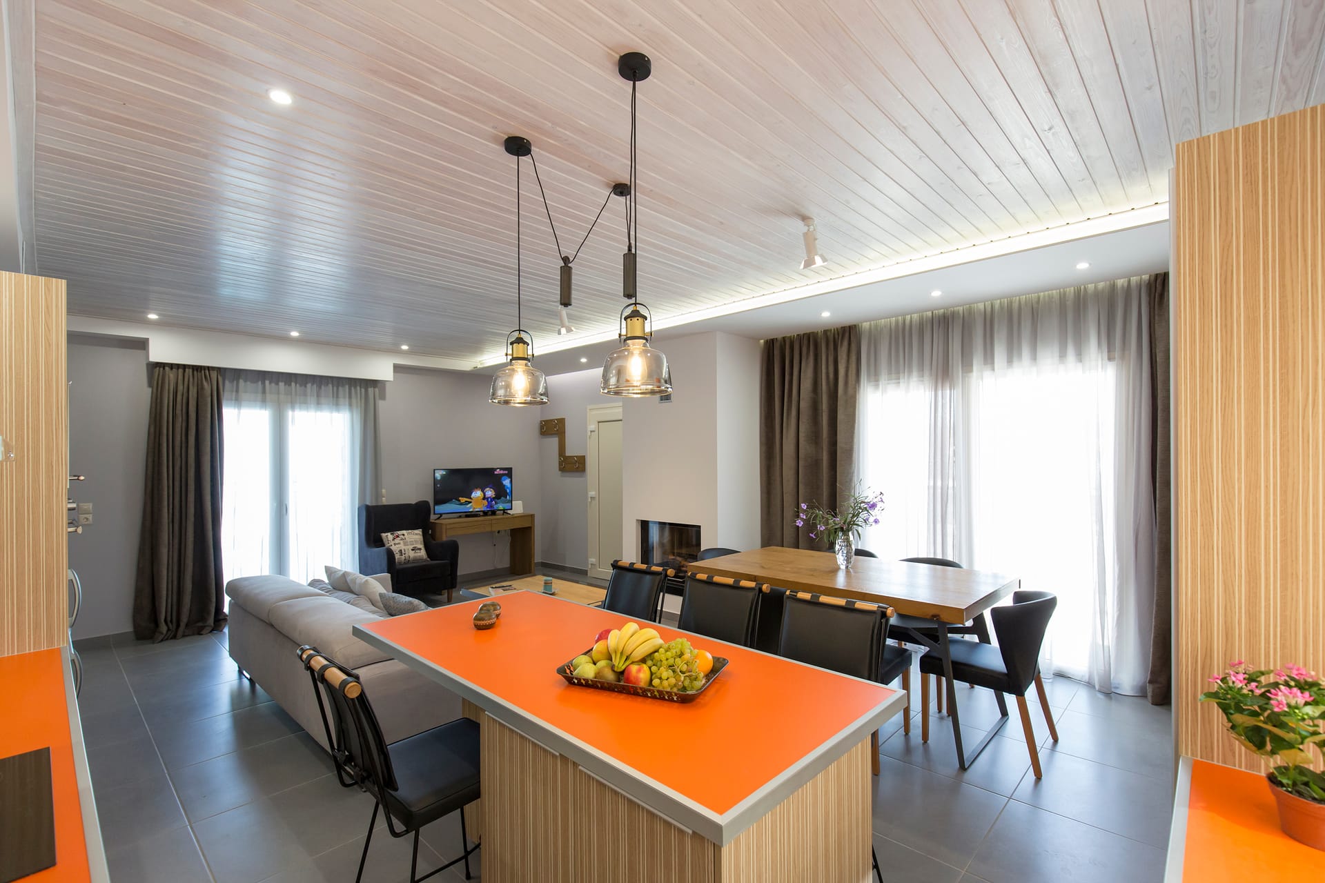 Graceful Virginia Villa