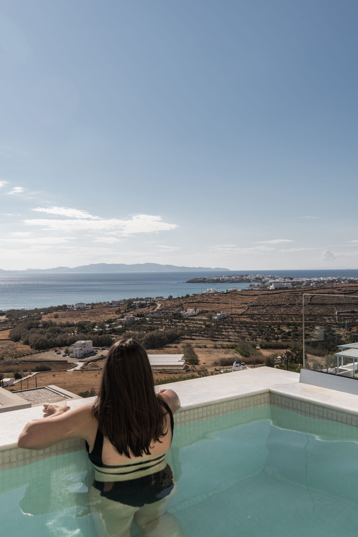 1 Bedroom Sea View Suite with Sharing Pool “Aqua”