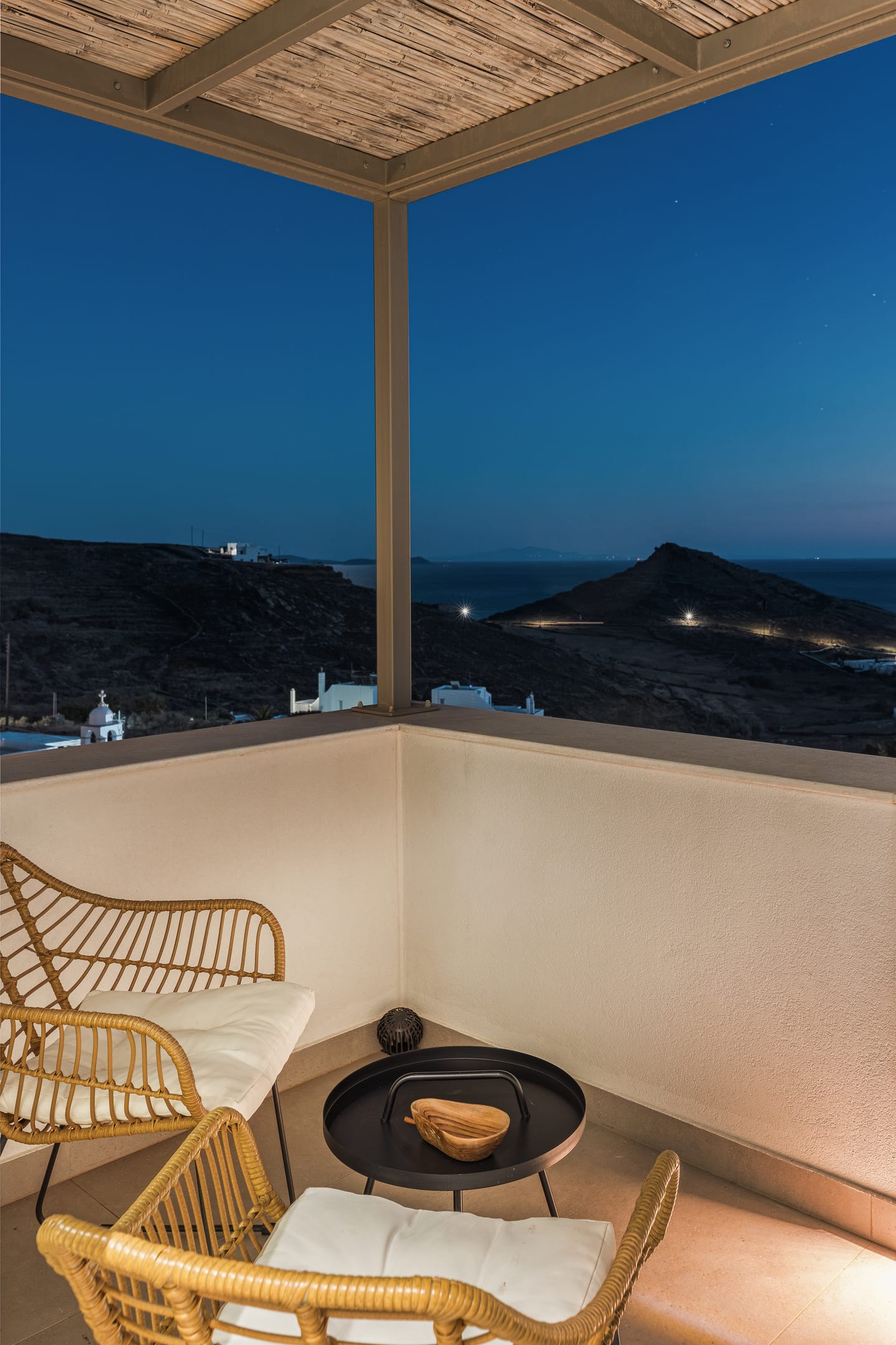 1 Bedroom Sea View Suite with Sharing Pool “Aqua”