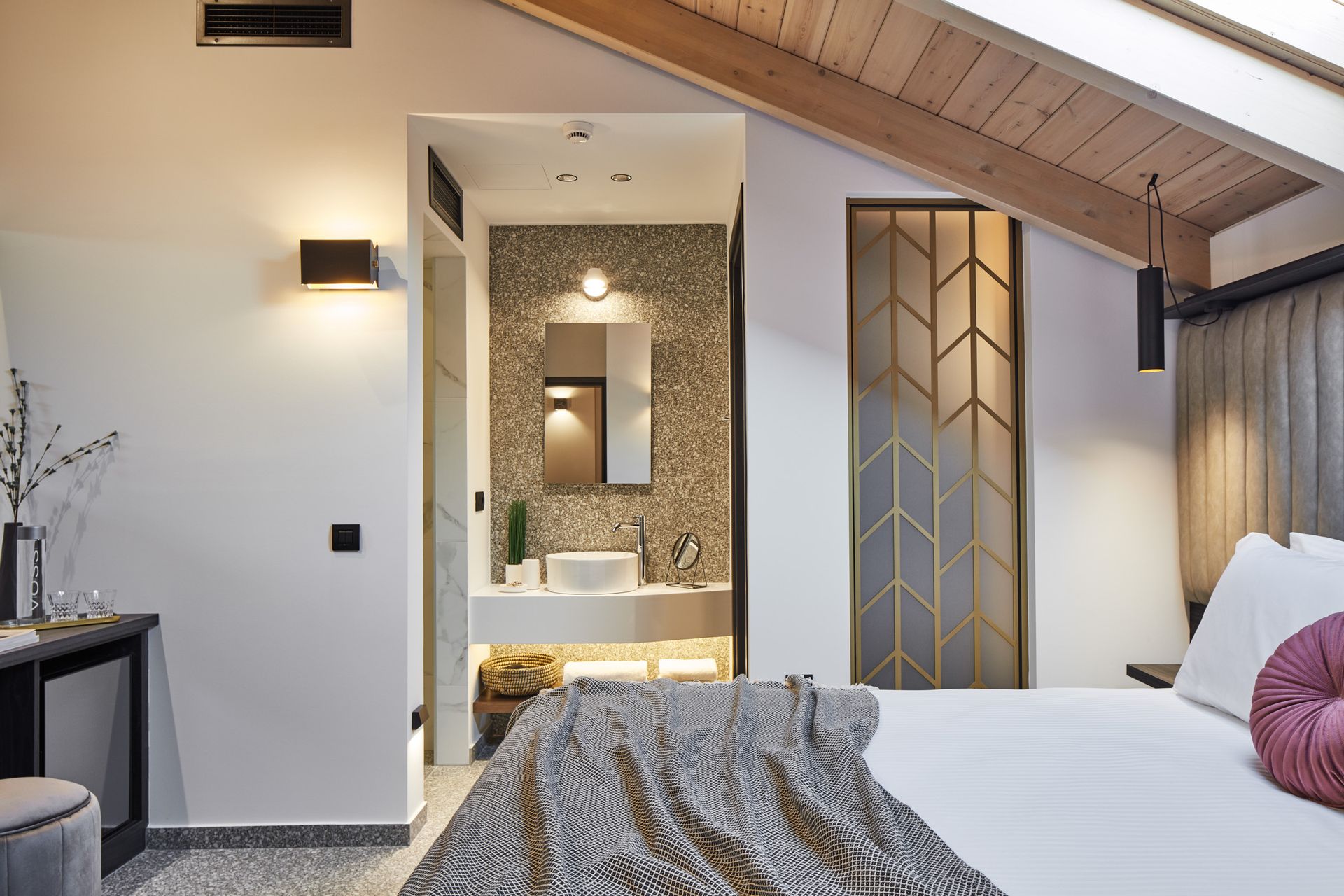 Superior Double Loft