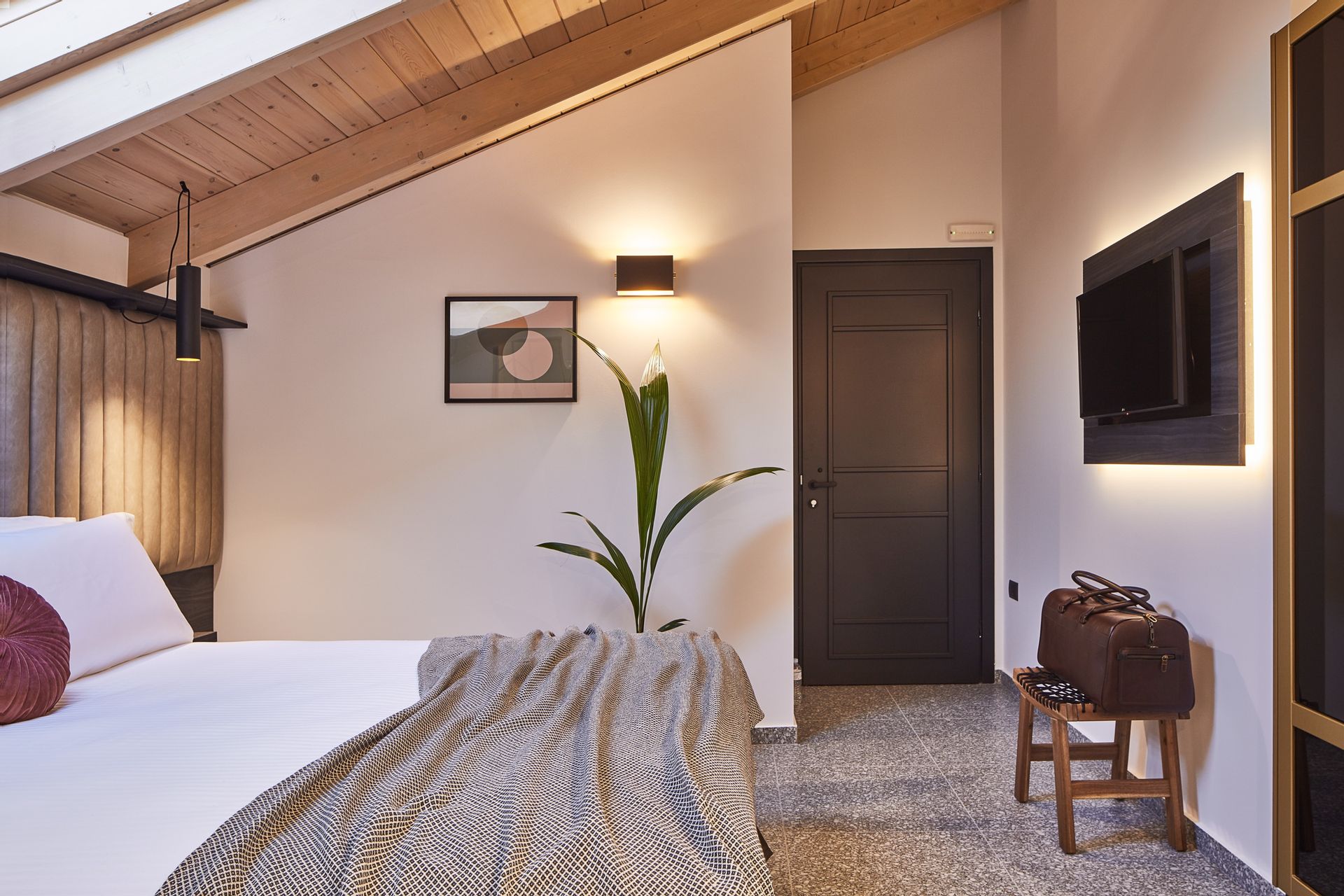 Superior Double Loft