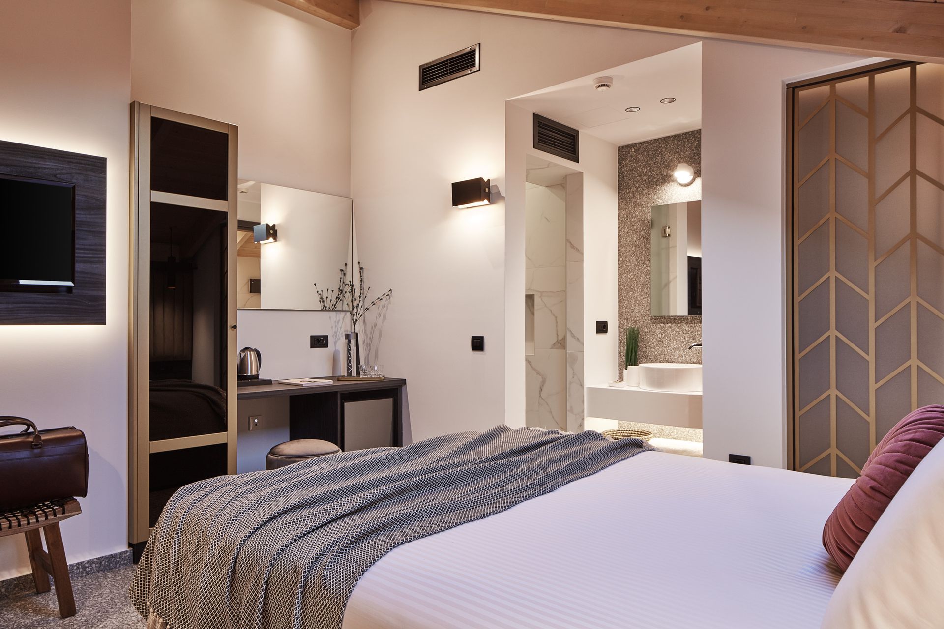 Superior Double Loft