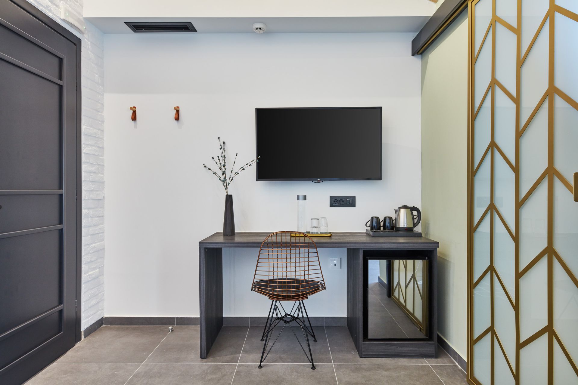 One Bedroom Loft Suite