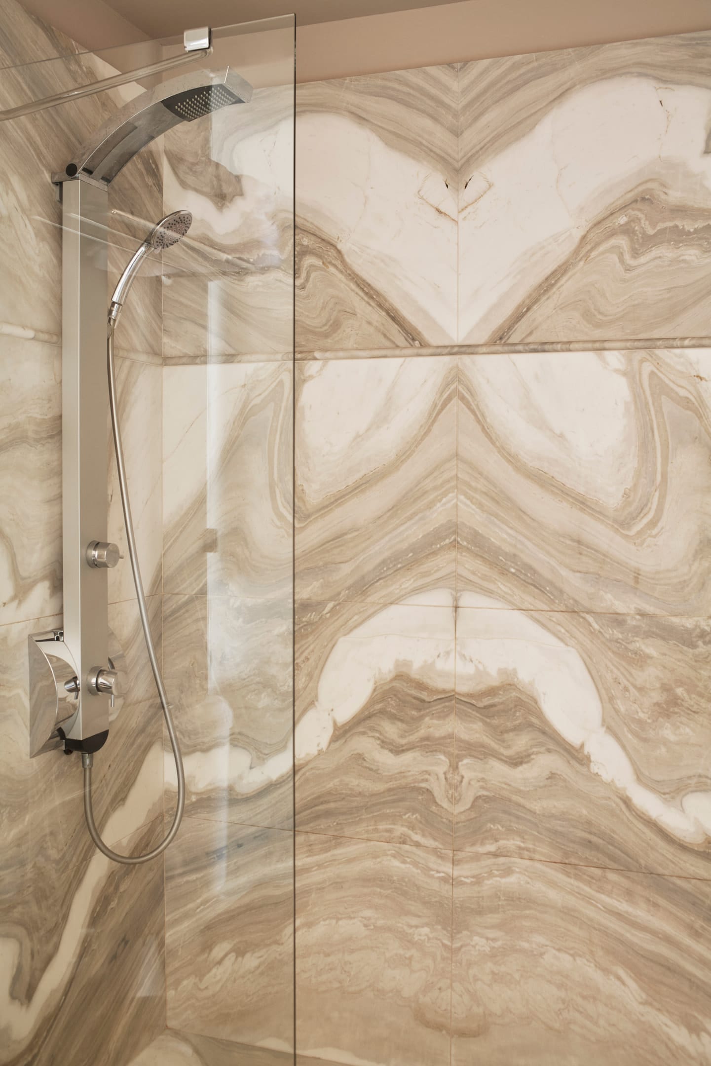 Honeymoon Suite Sea View (Main Building)