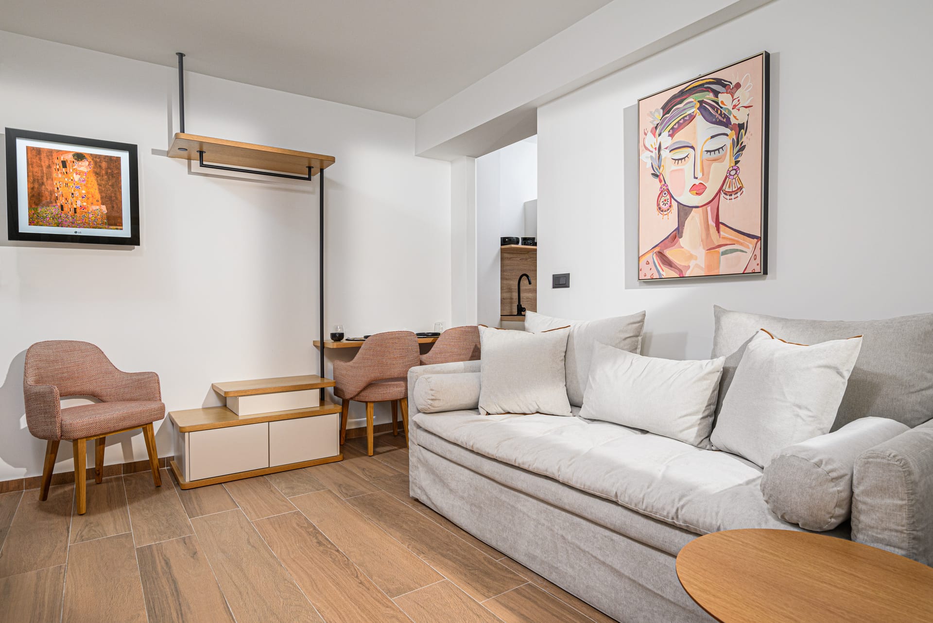 Standard Suite