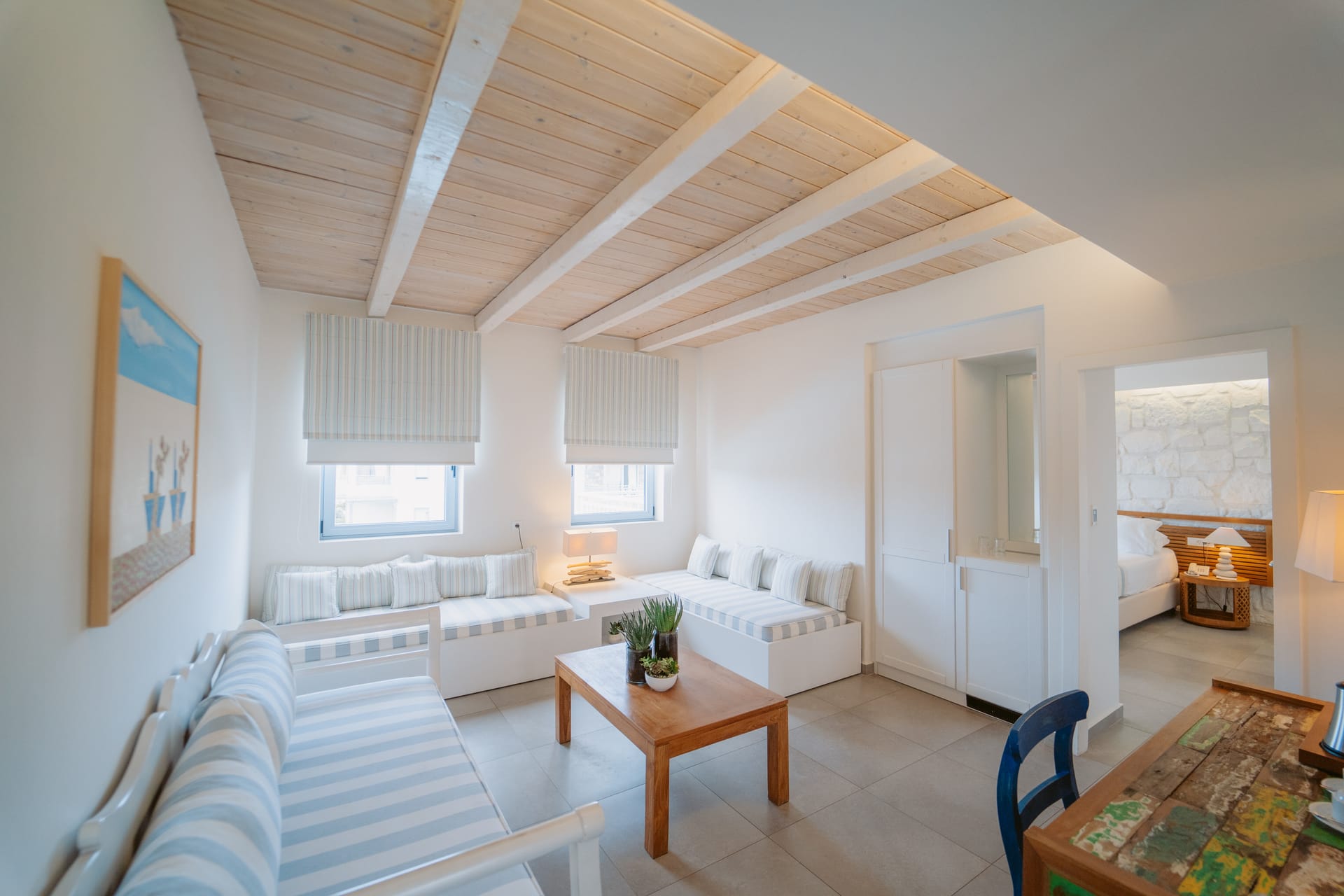 Superior Family Pool View