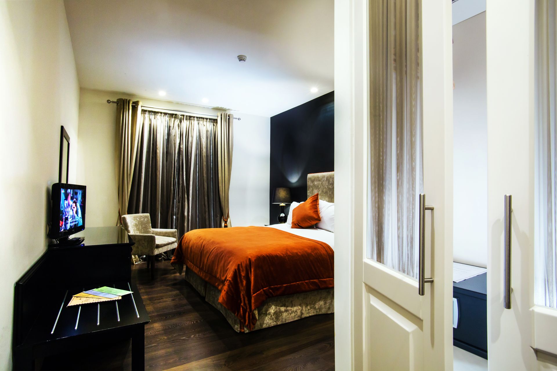 Deluxe Room Double or Twin