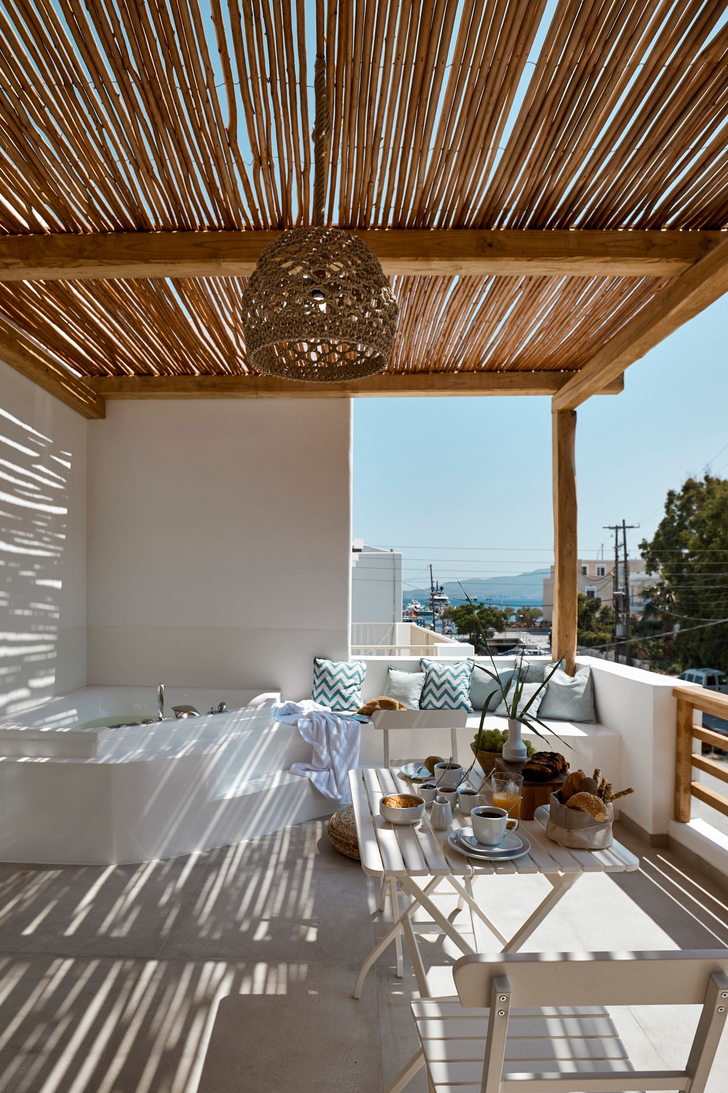 Deluxe Suite with Outdoor Heated Jacuzzi