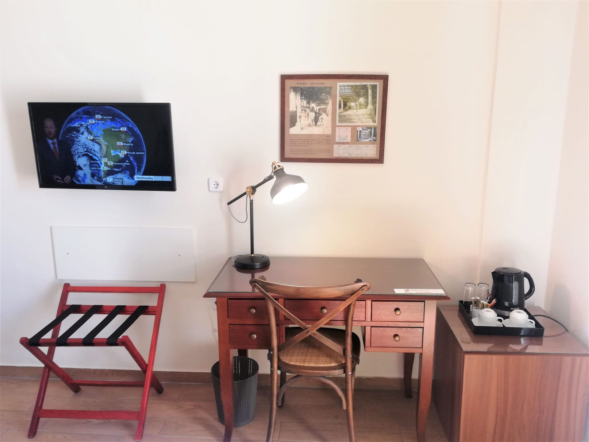 Double or Twin Room Garden View