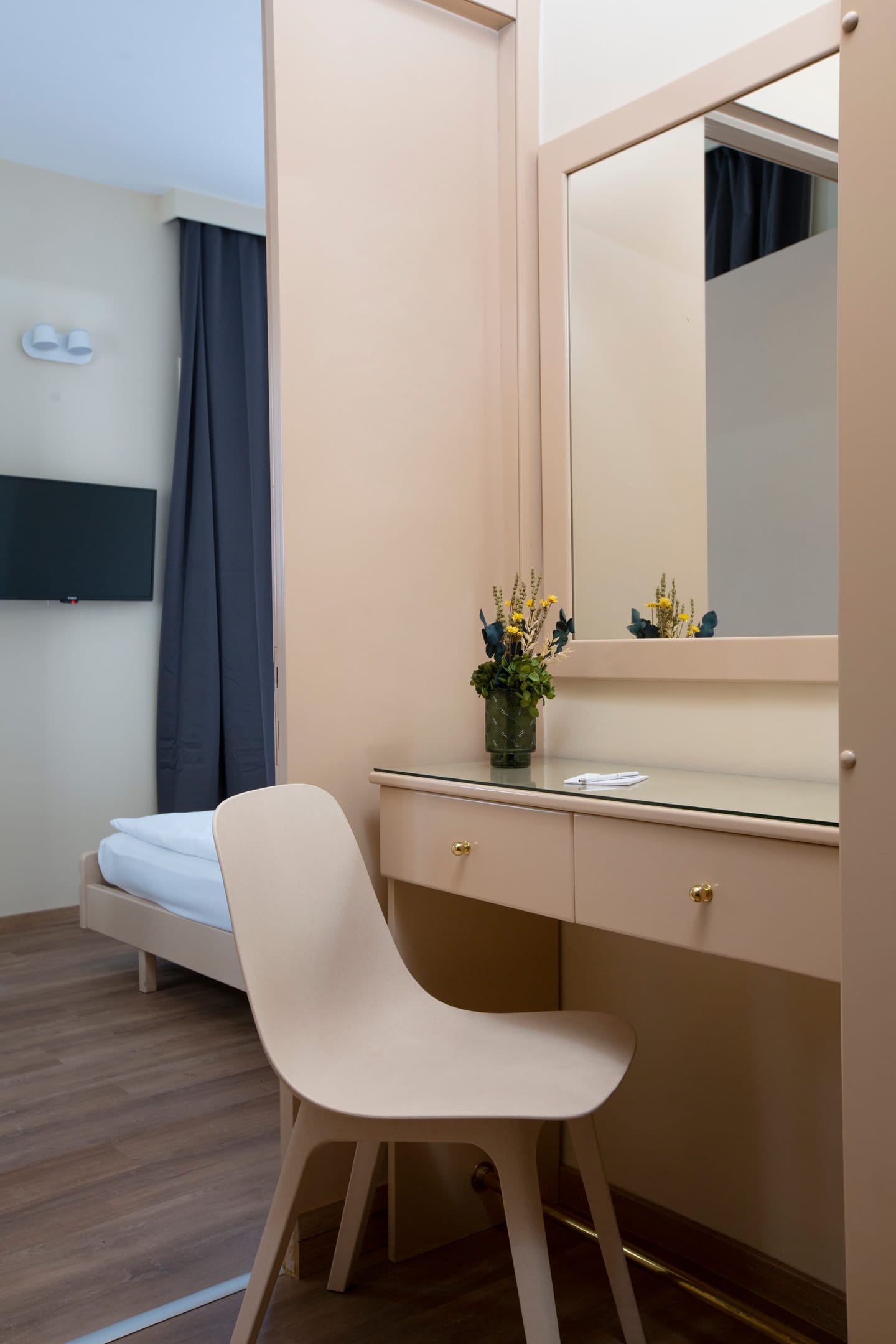 Triple Room with Balcony &amp; City View