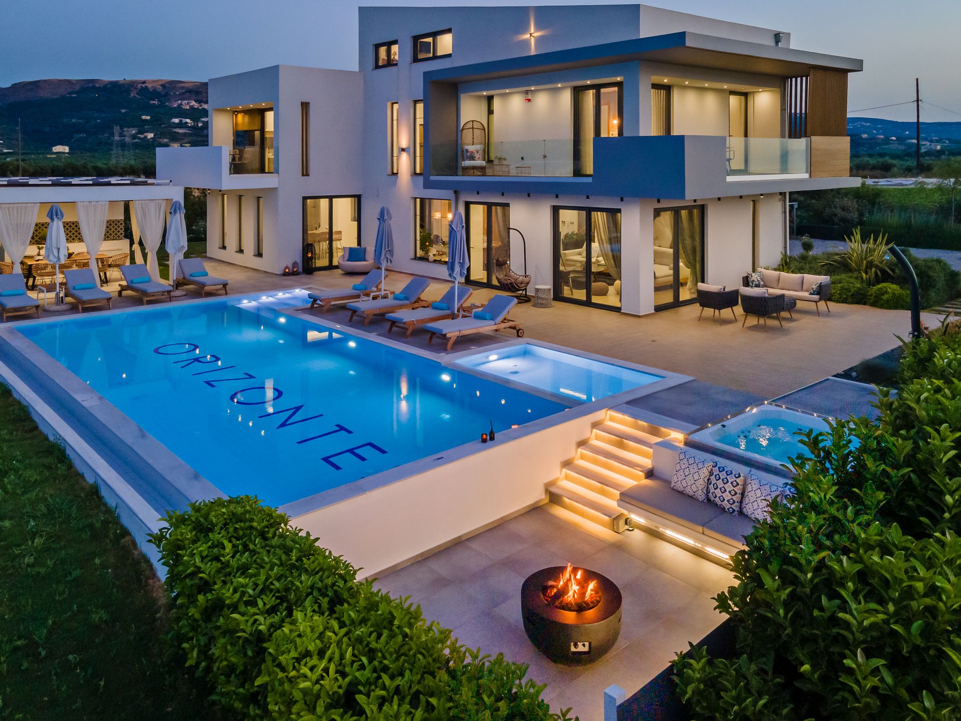 Orizontes Deluxe Residence