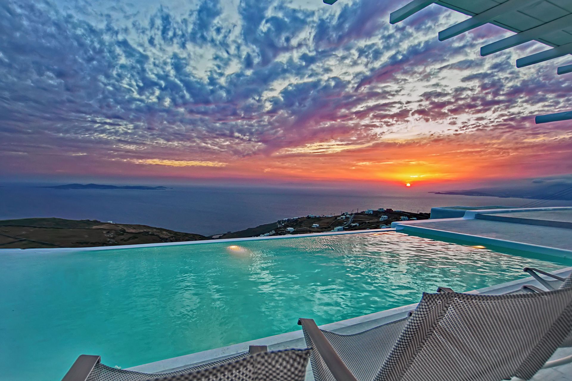 9 Bed | Villa Blue Paradise | Kastro