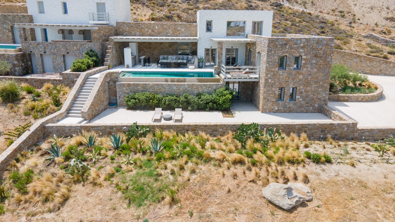 7 Bed | Villa Poeme | Kalo Livadi