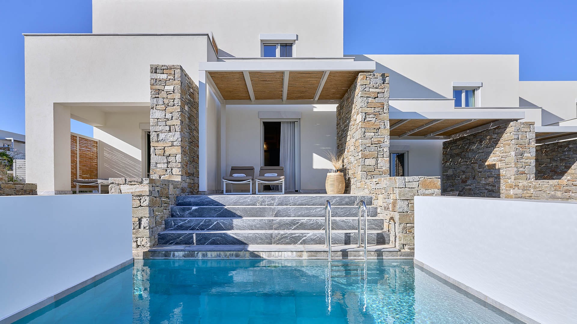 Summer Suite Private Pool Sea View